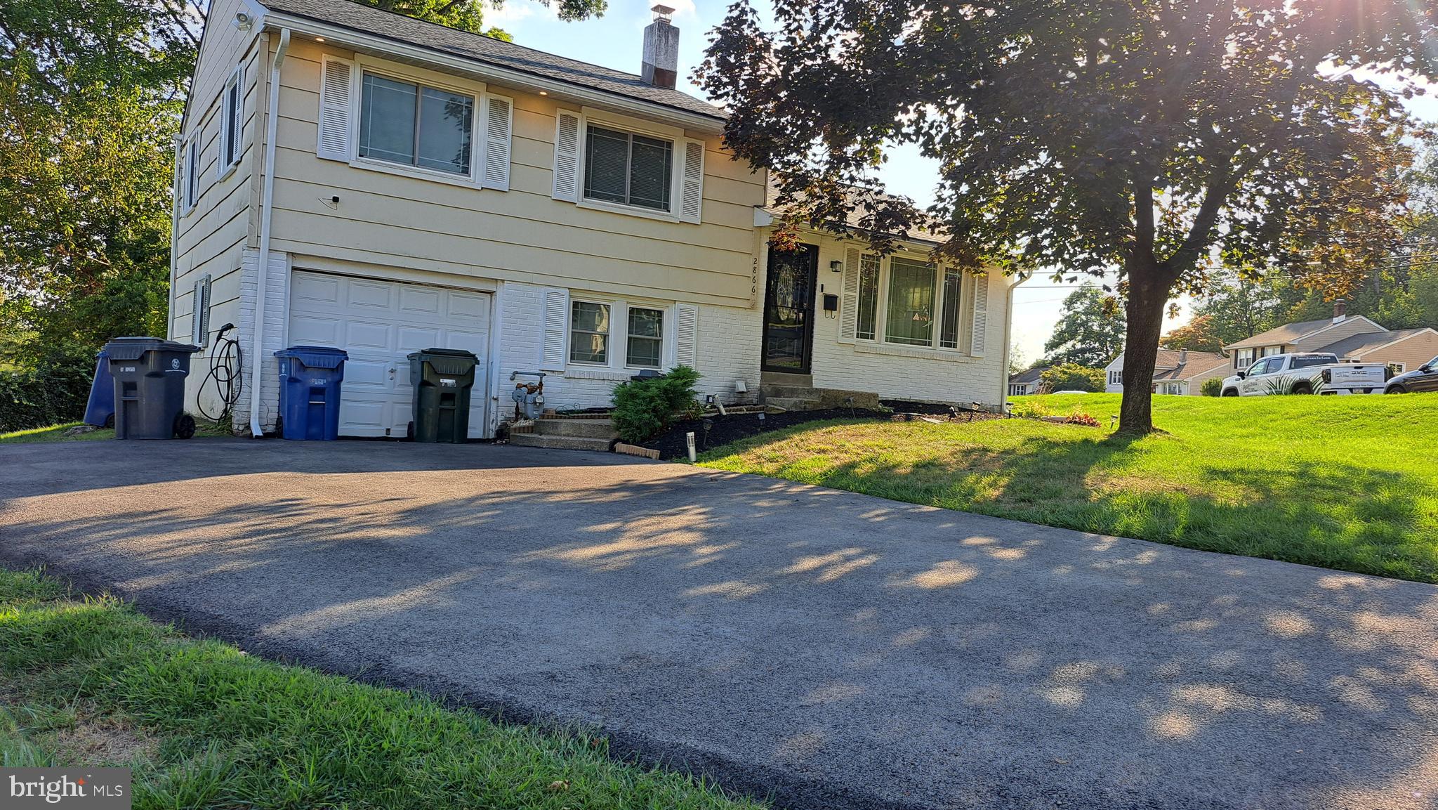 ABINGTON WOODS - Residential