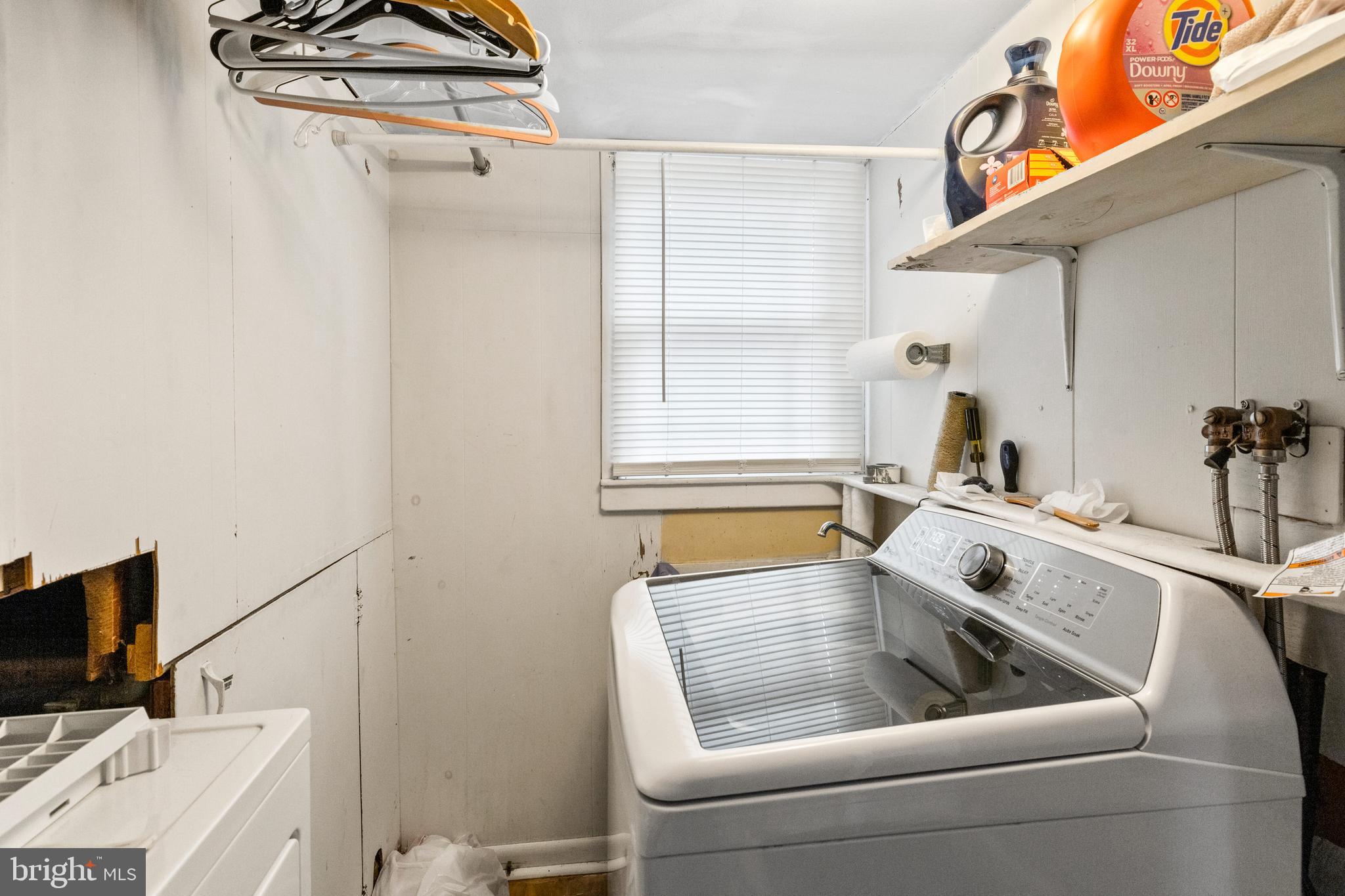 ABINGTON WOODS - Residential