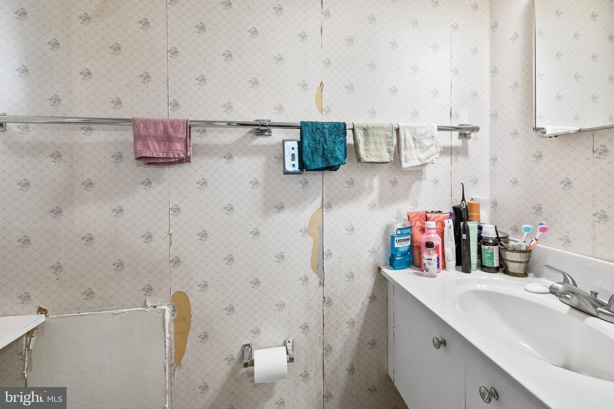 ABINGTON WOODS - Residential