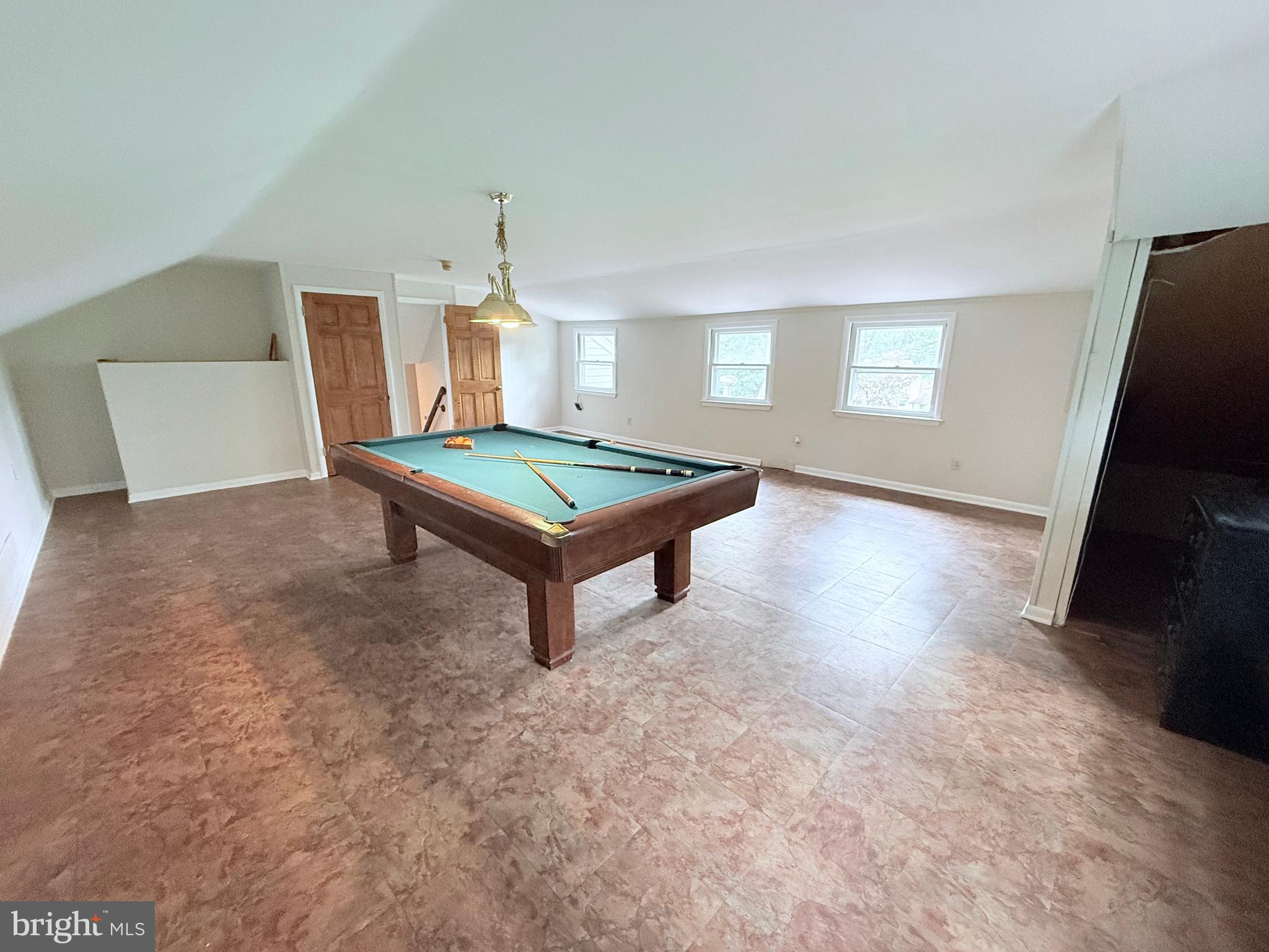 FOX VALLEY - Residential