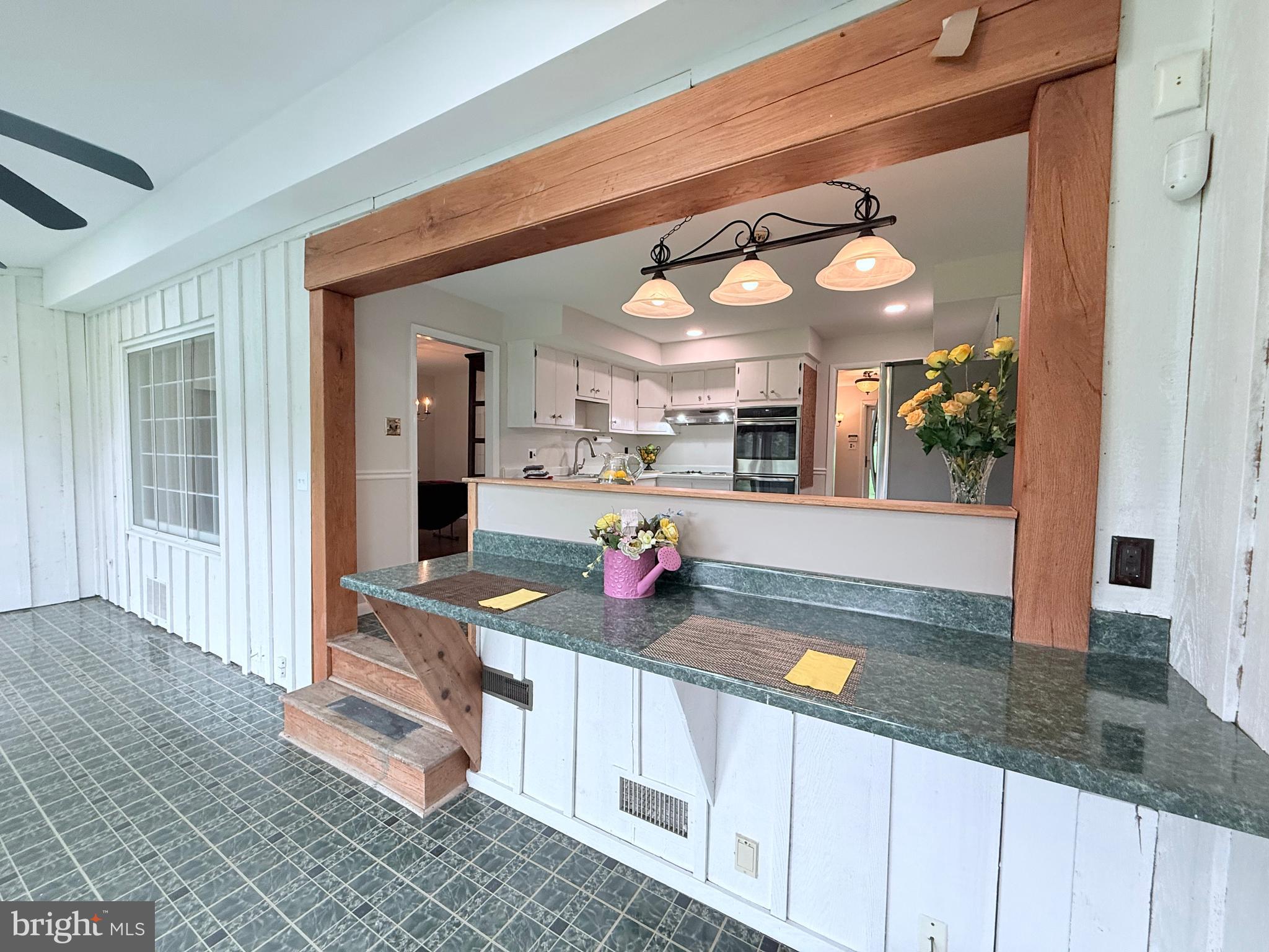 FOX VALLEY - Residential