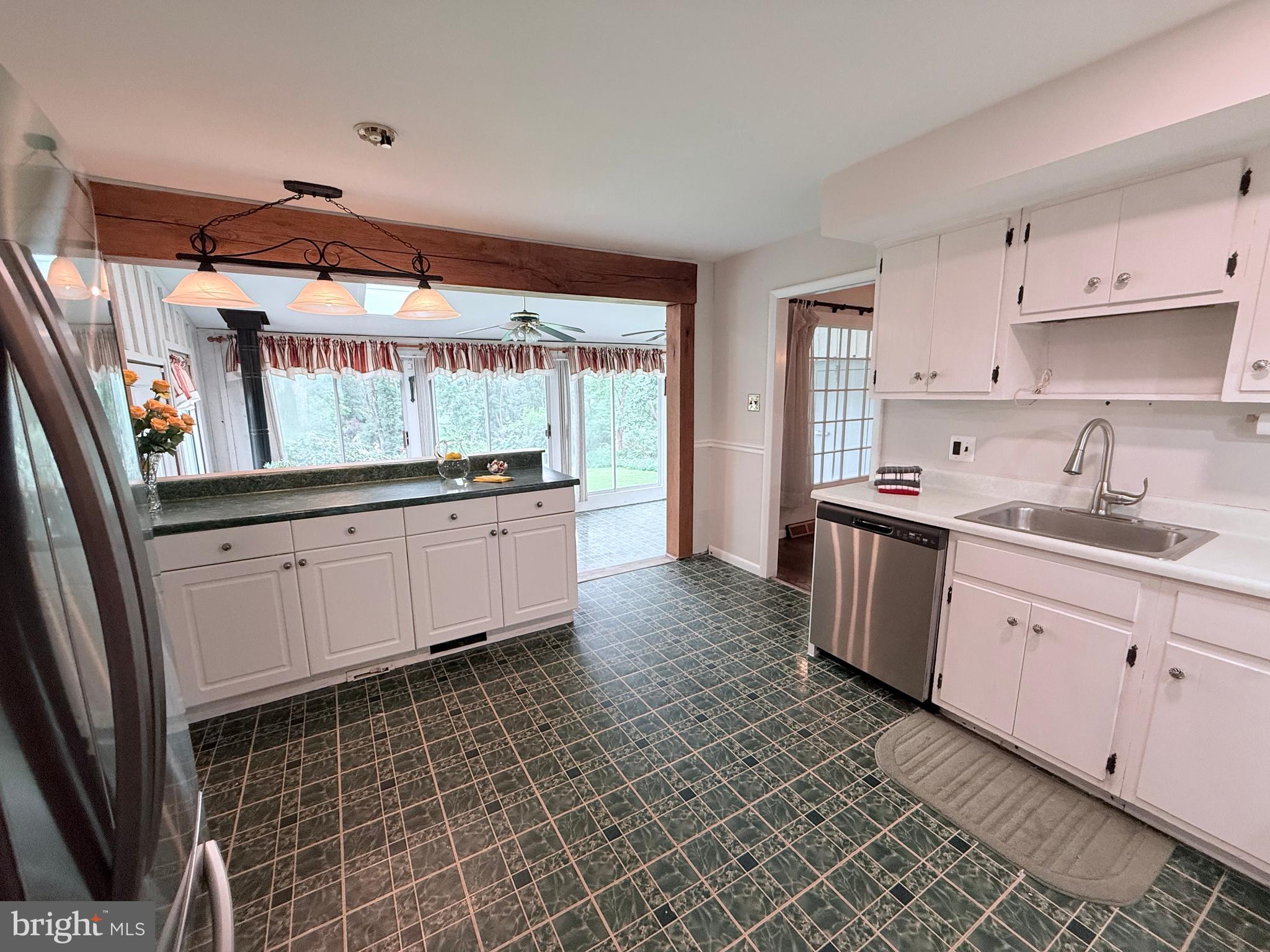 FOX VALLEY - Residential