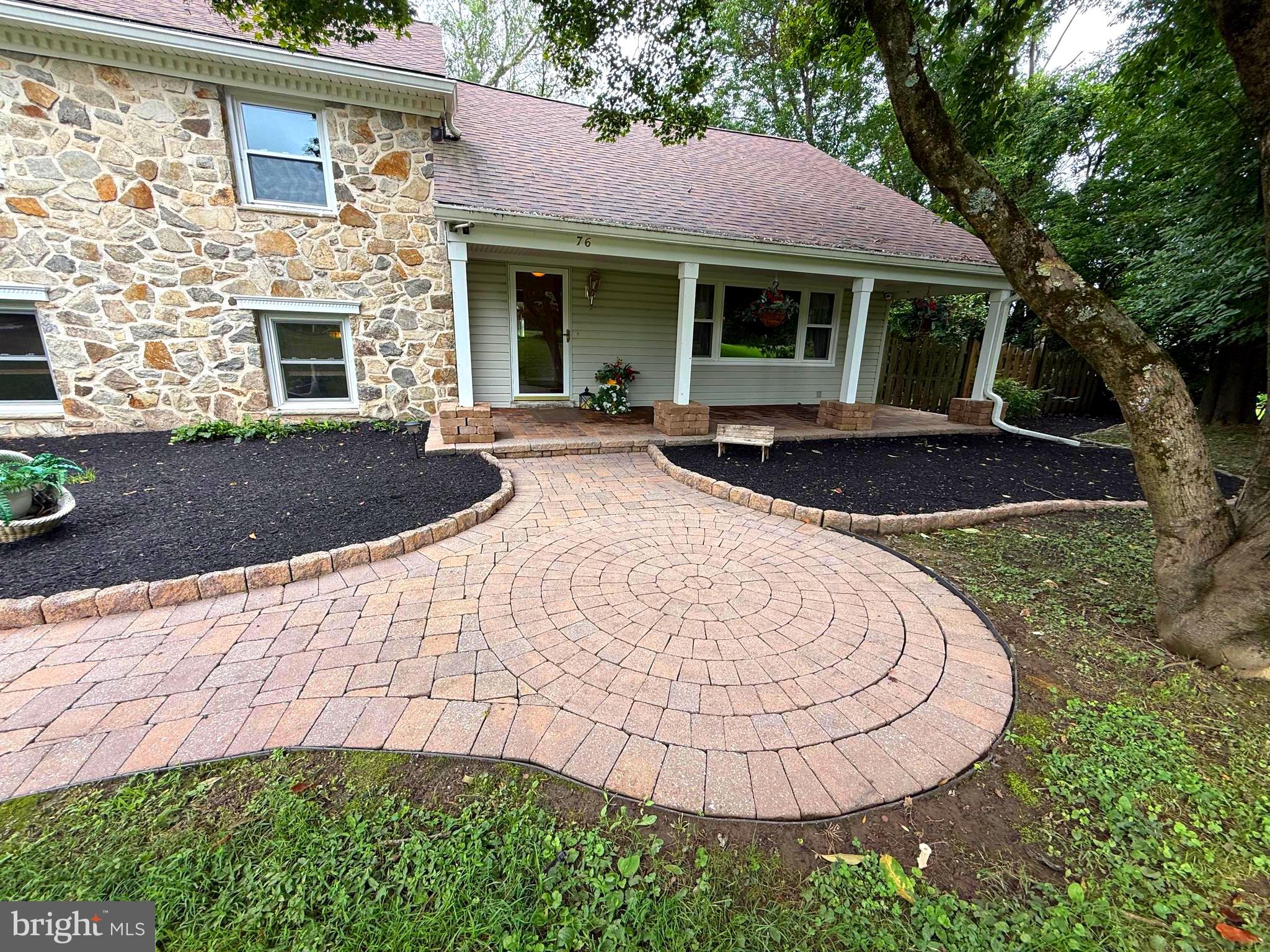 FOX VALLEY - Residential