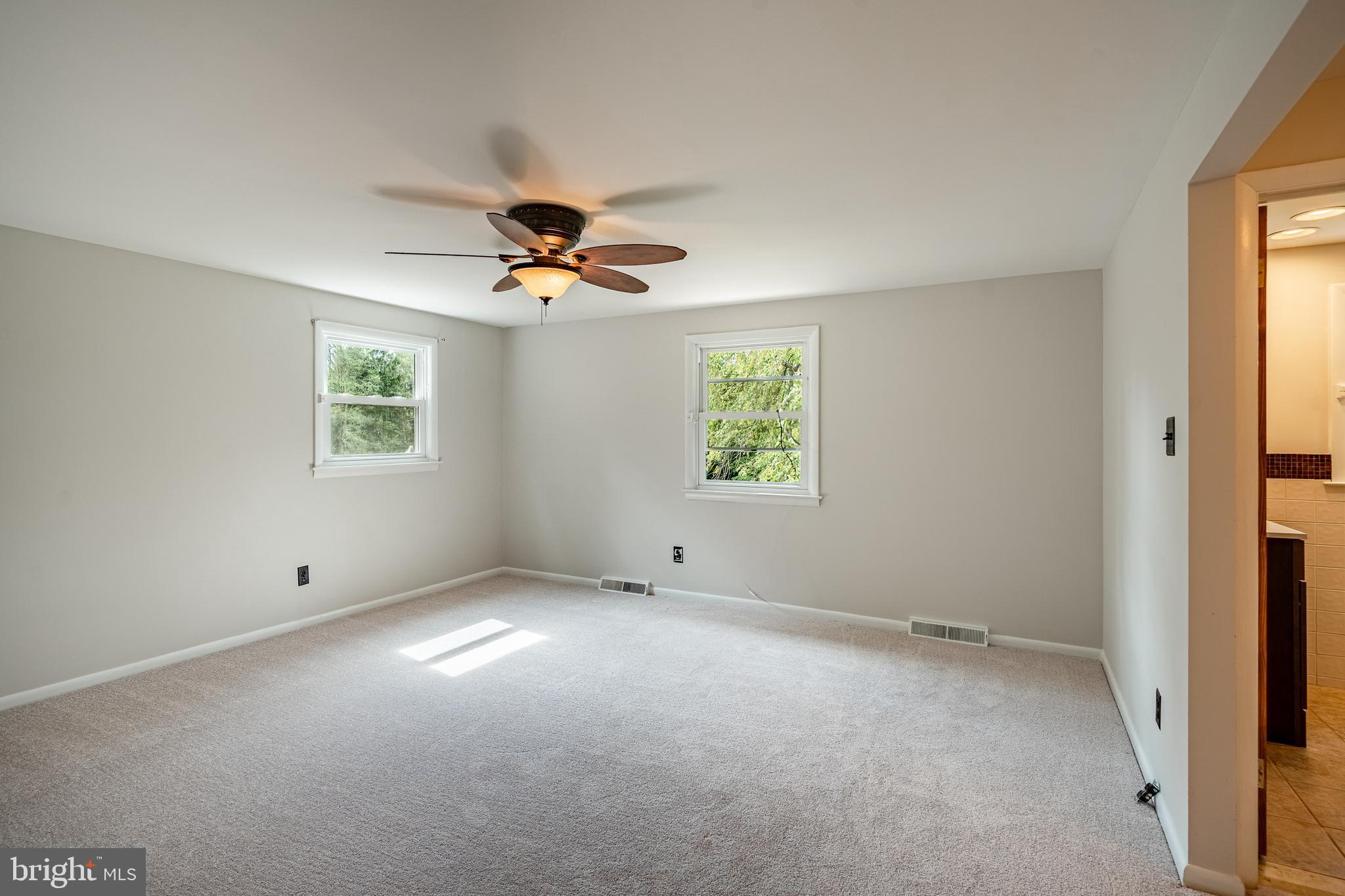 FOX VALLEY - Residential