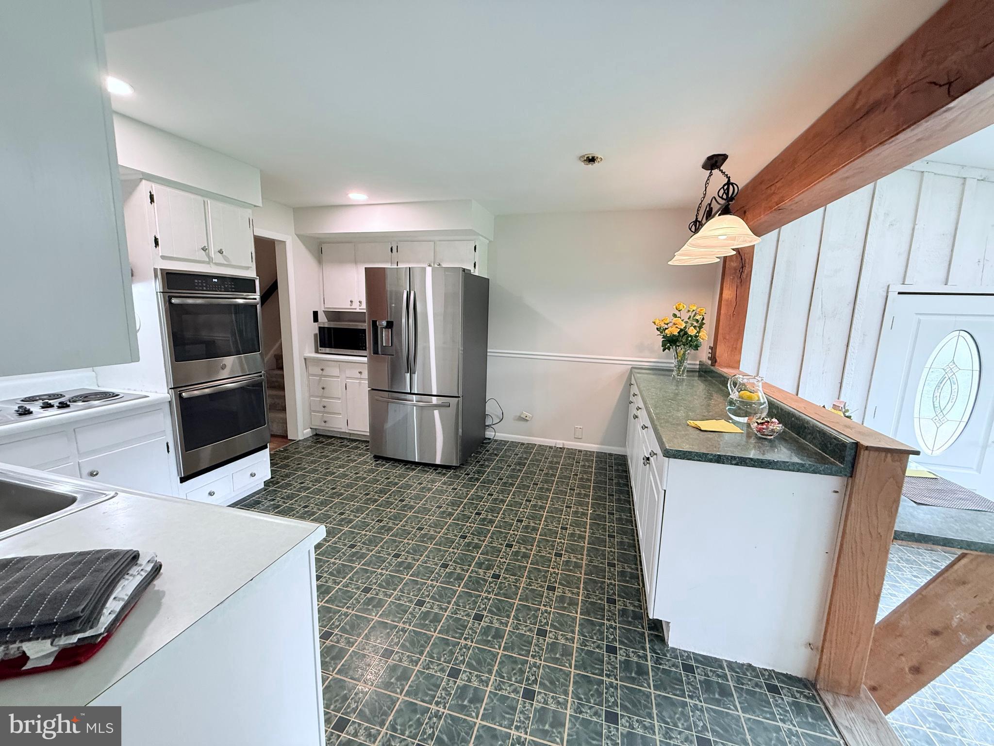 FOX VALLEY - Residential