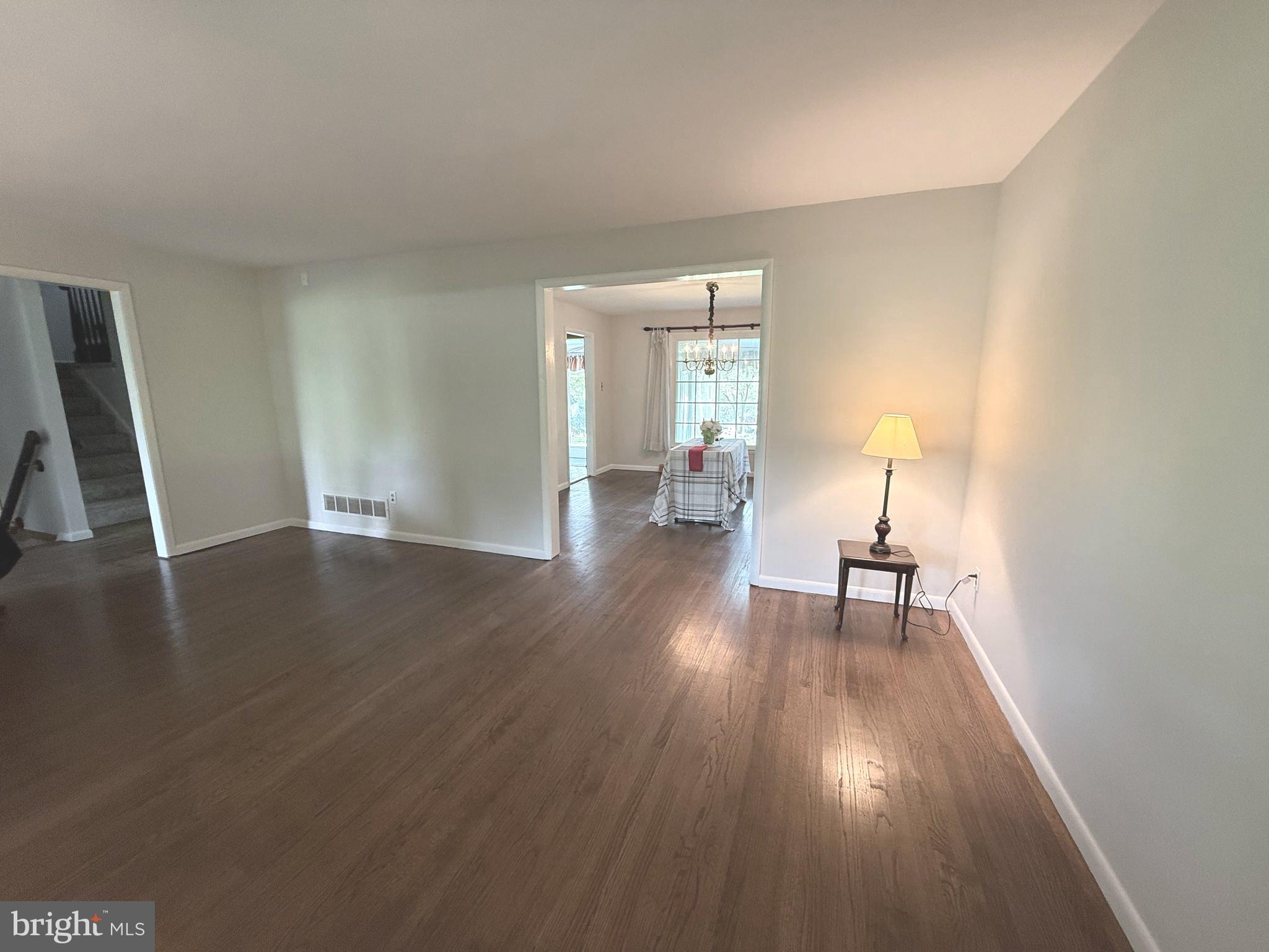 FOX VALLEY - Residential