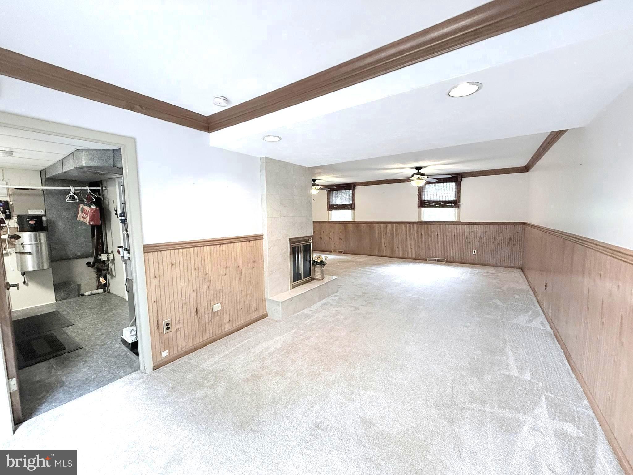 FOX VALLEY - Residential