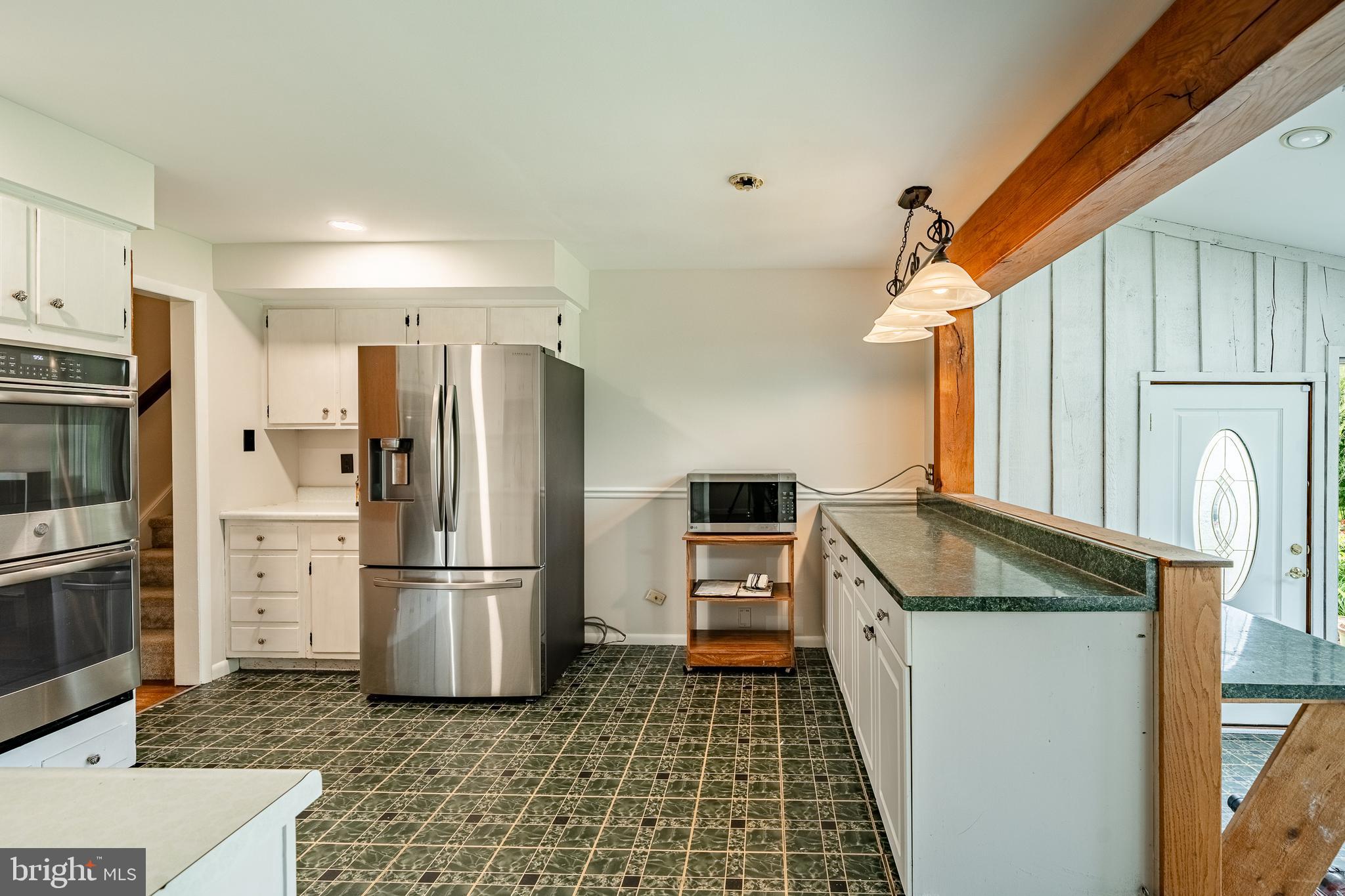 FOX VALLEY - Residential