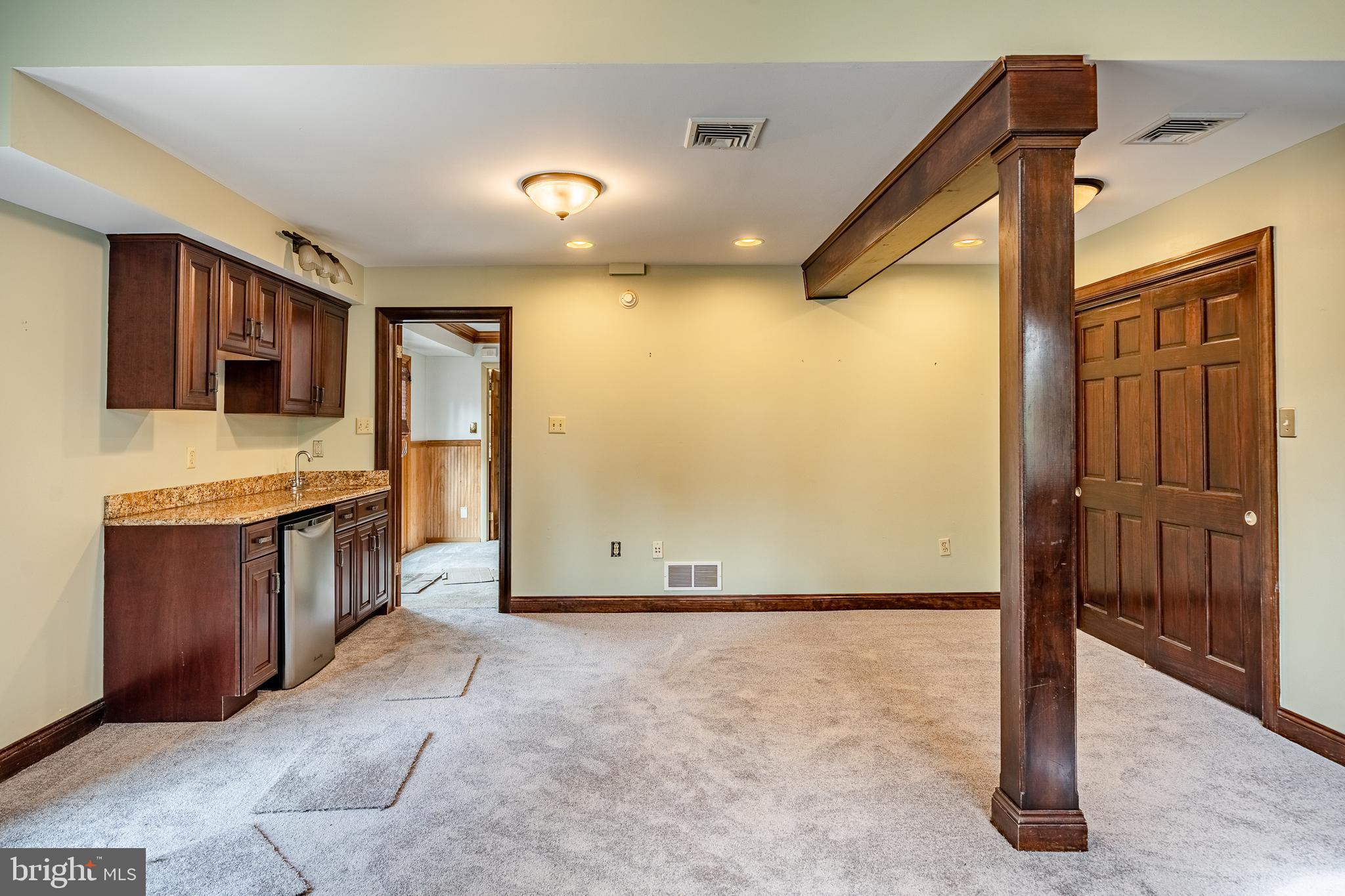 FOX VALLEY - Residential