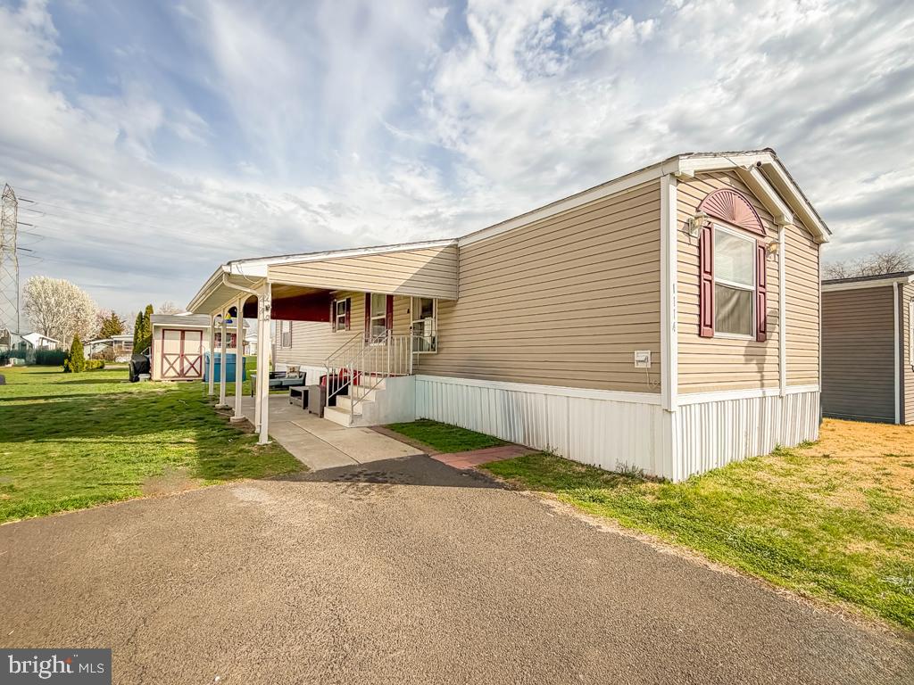 PENNWOOD CROSSING - Residential