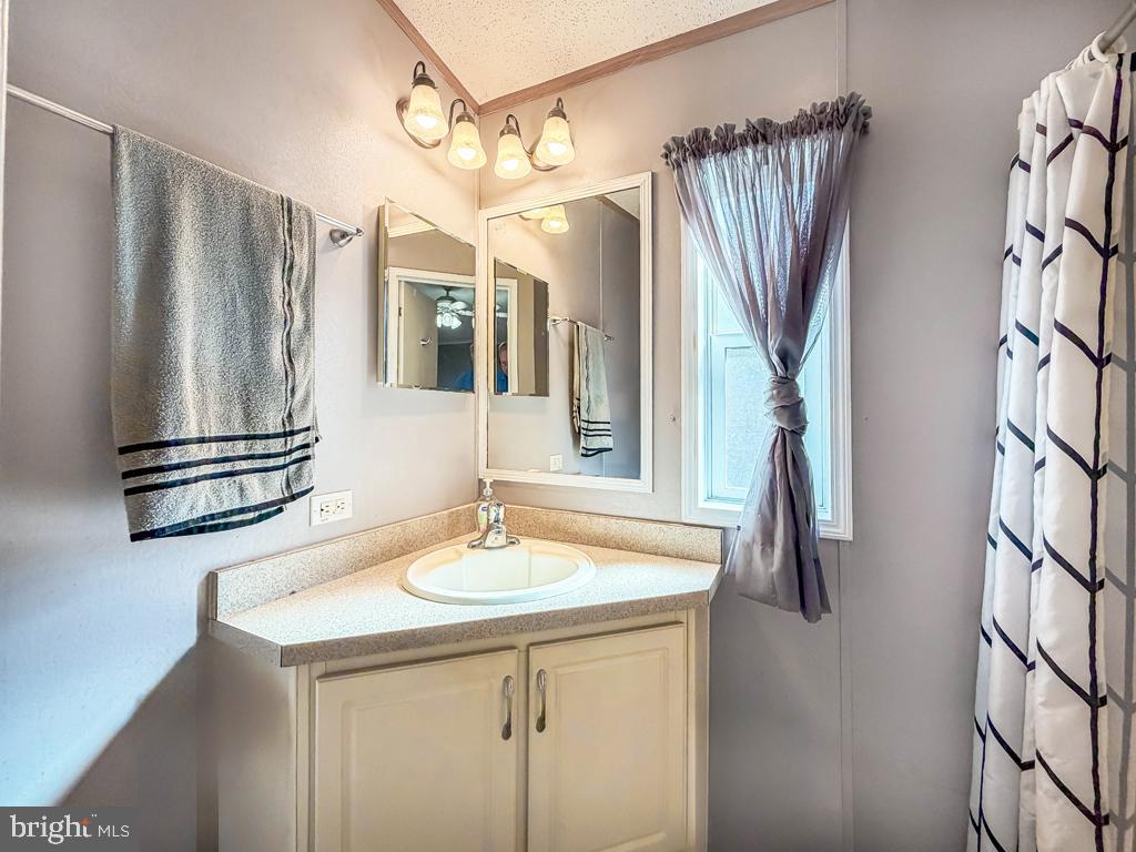 PENNWOOD CROSSING - Residential