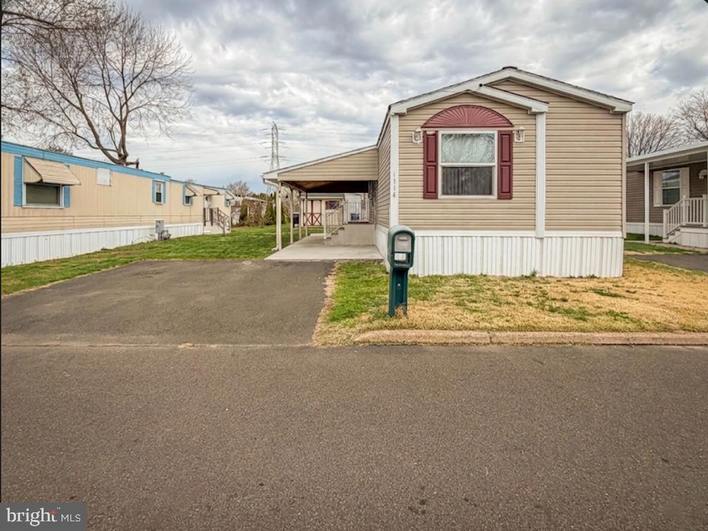 PENNWOOD CROSSING - Residential