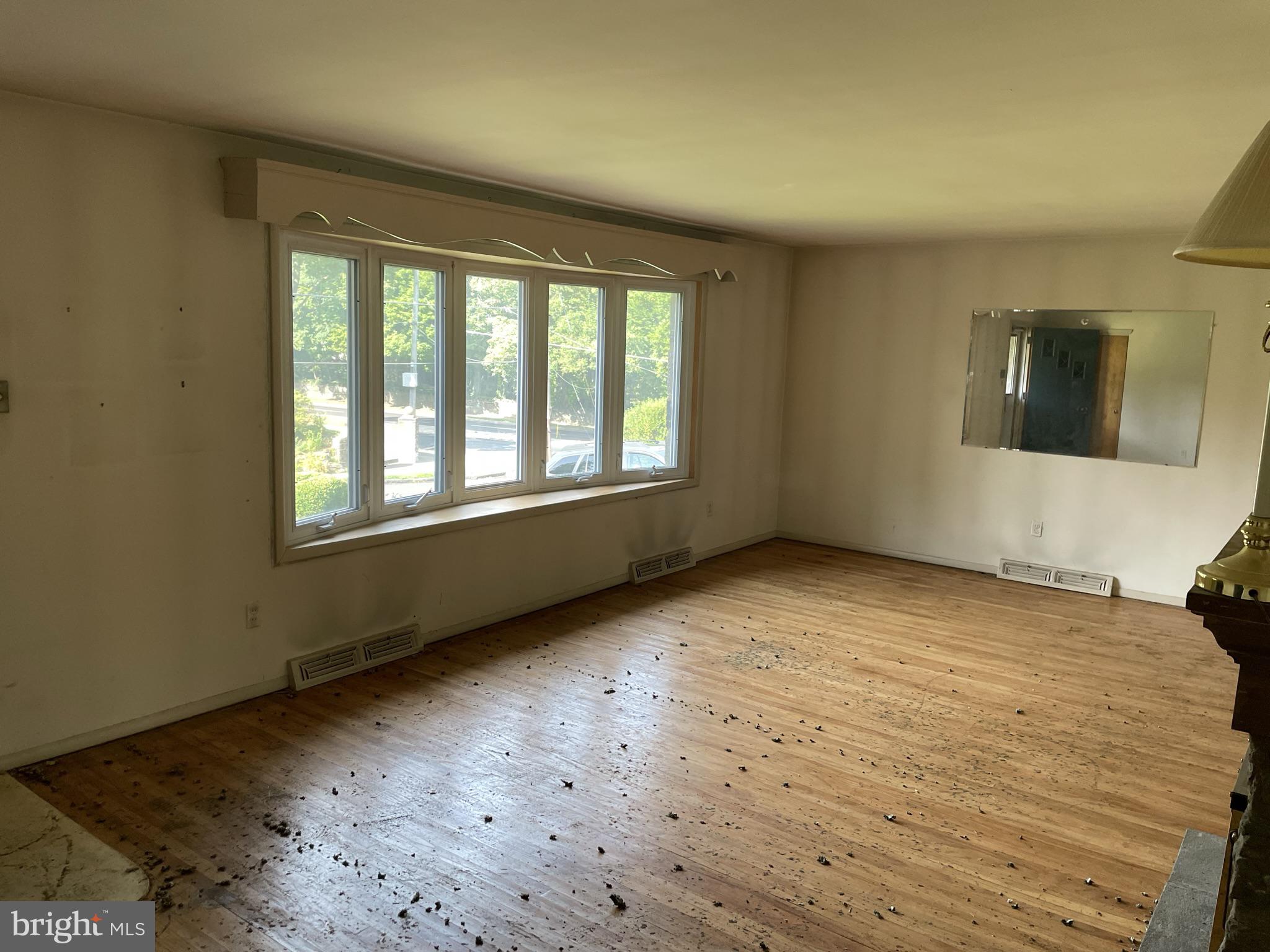 CHELTENHAM - Residential