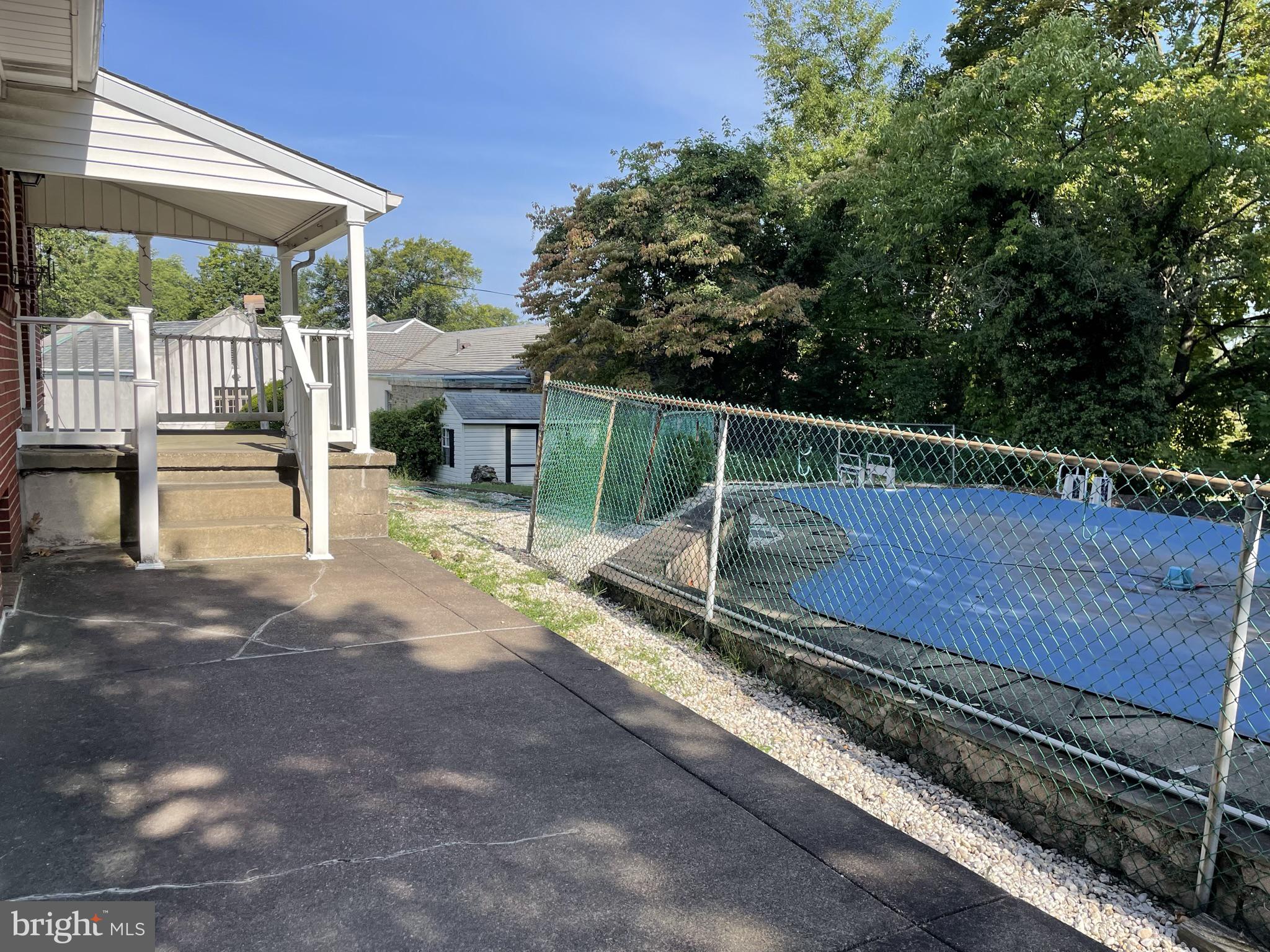 CHELTENHAM - Residential