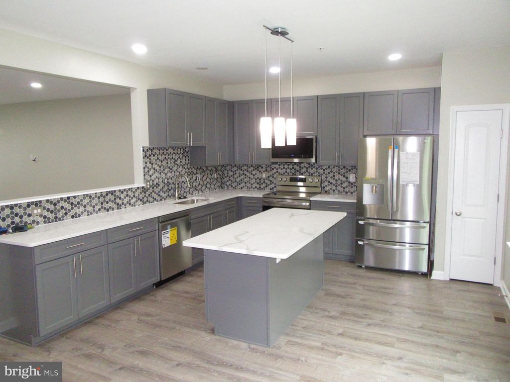 Photo of 707 S Twin Lakes Boulevard, NEWARK, DE 19711 (MLS # DENC2092340)