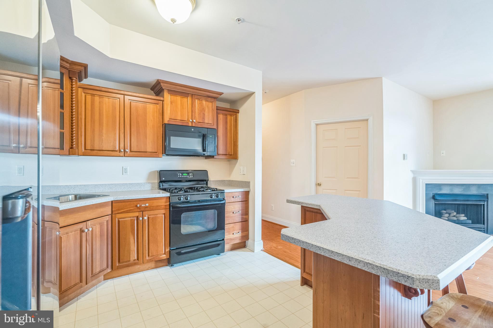 VICTORIA GARDENS - Residential