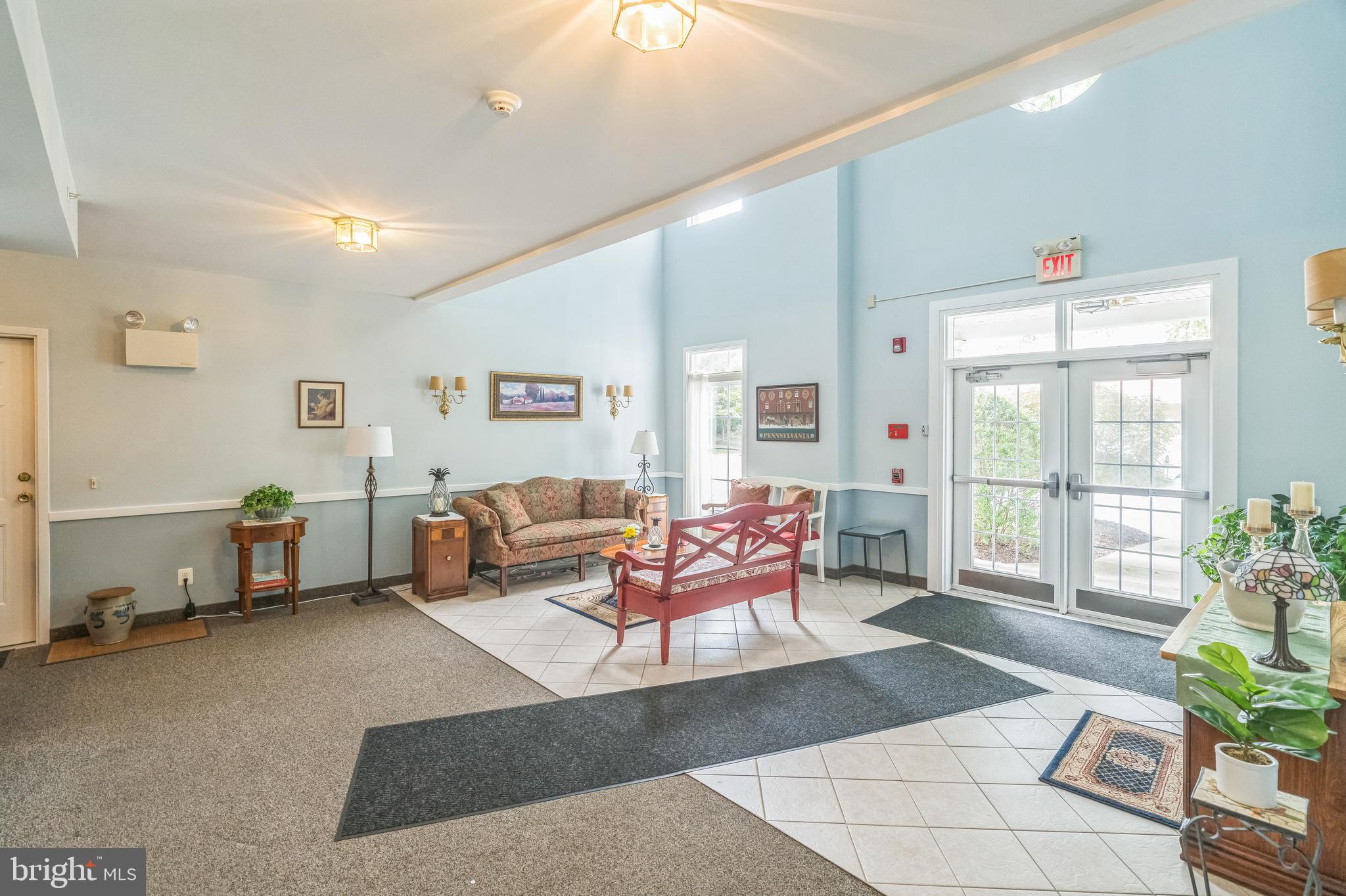 VICTORIA GARDENS - Residential