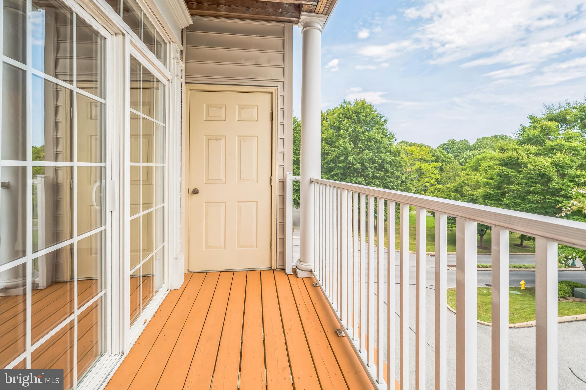 VICTORIA GARDENS - Residential