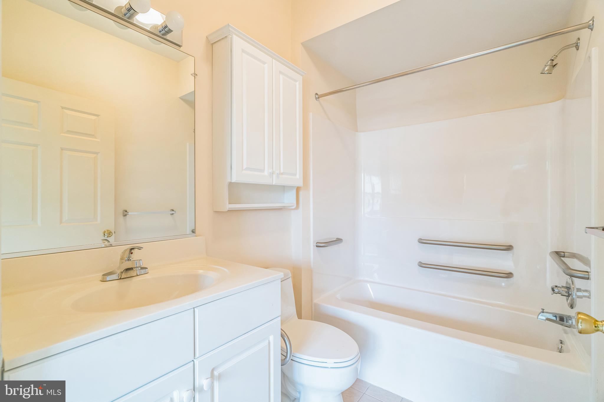 VICTORIA GARDENS - Residential