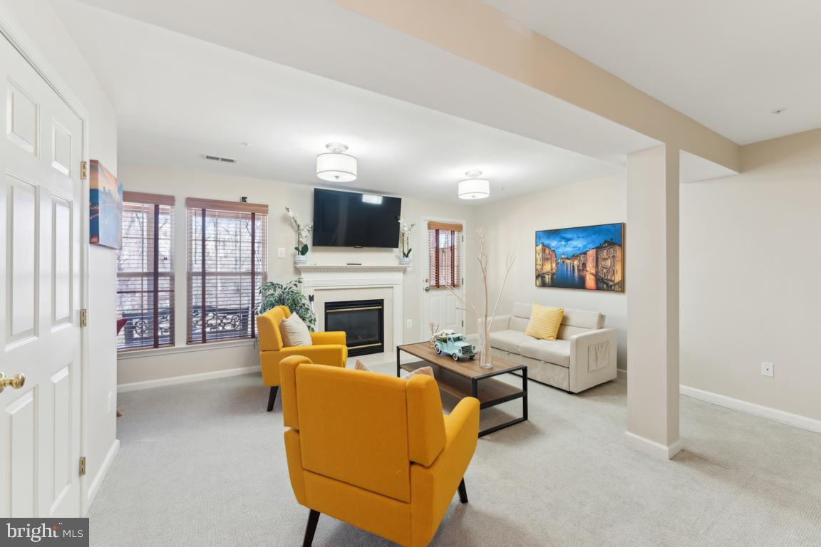 12815 DUCK POND DRIVE 111