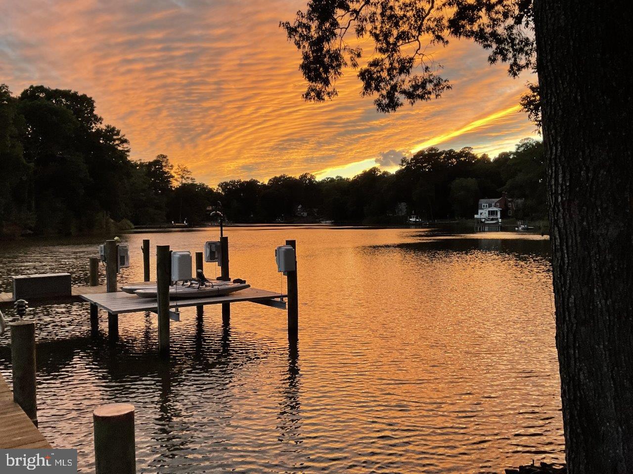 EASTON - Residential