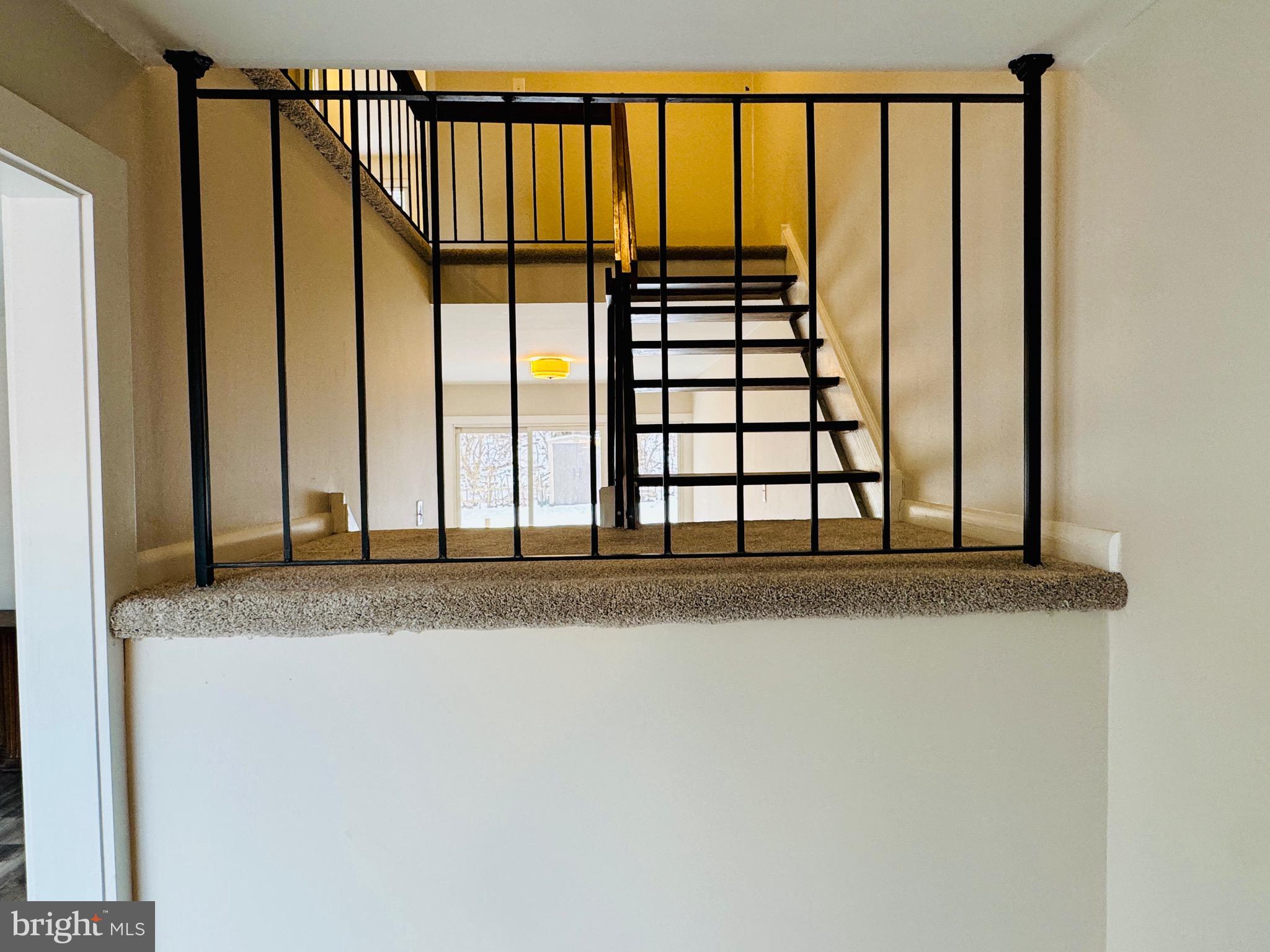 SUMMIT CHASE - Residential