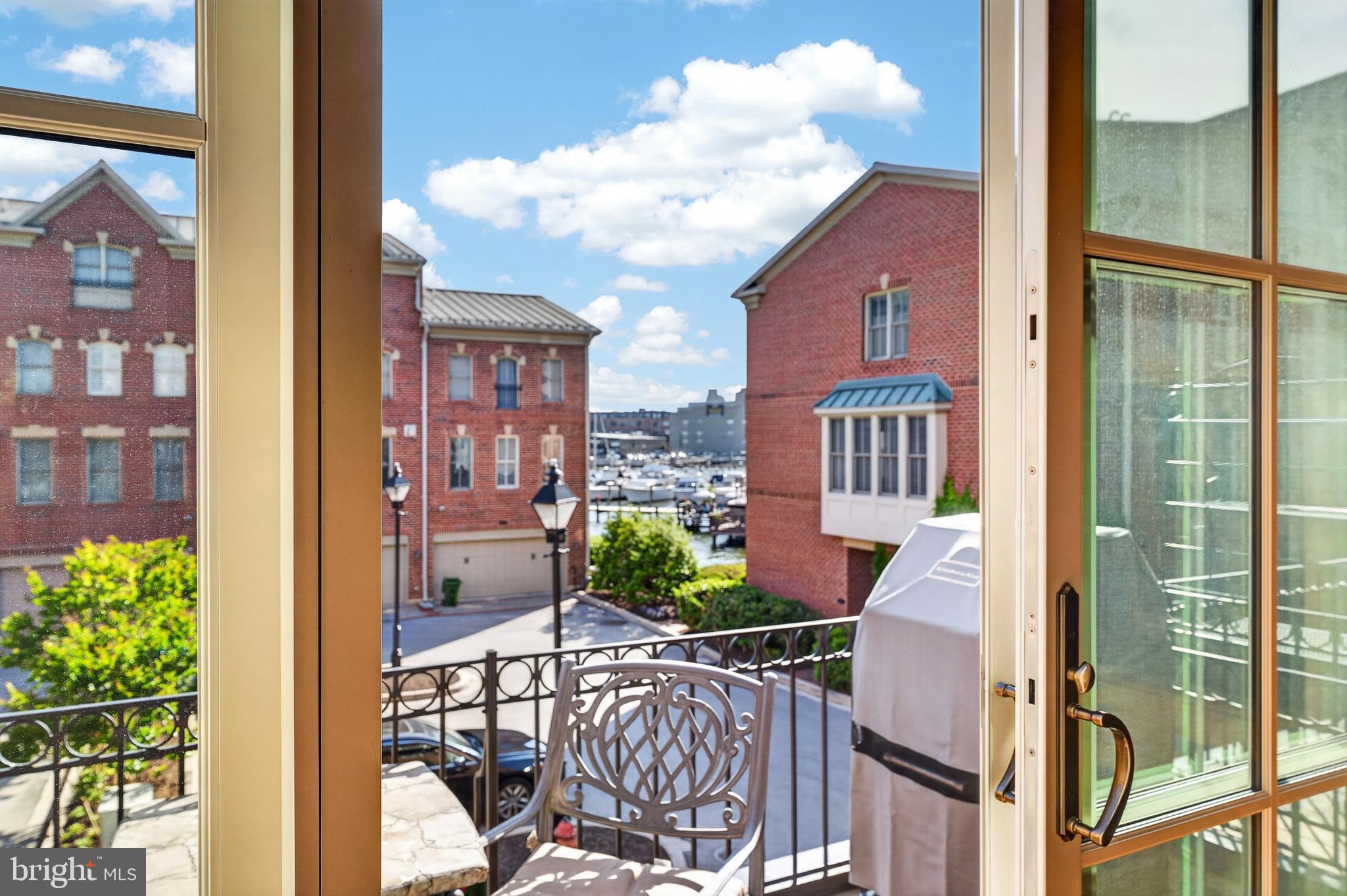 NORTH SHORE - Residential