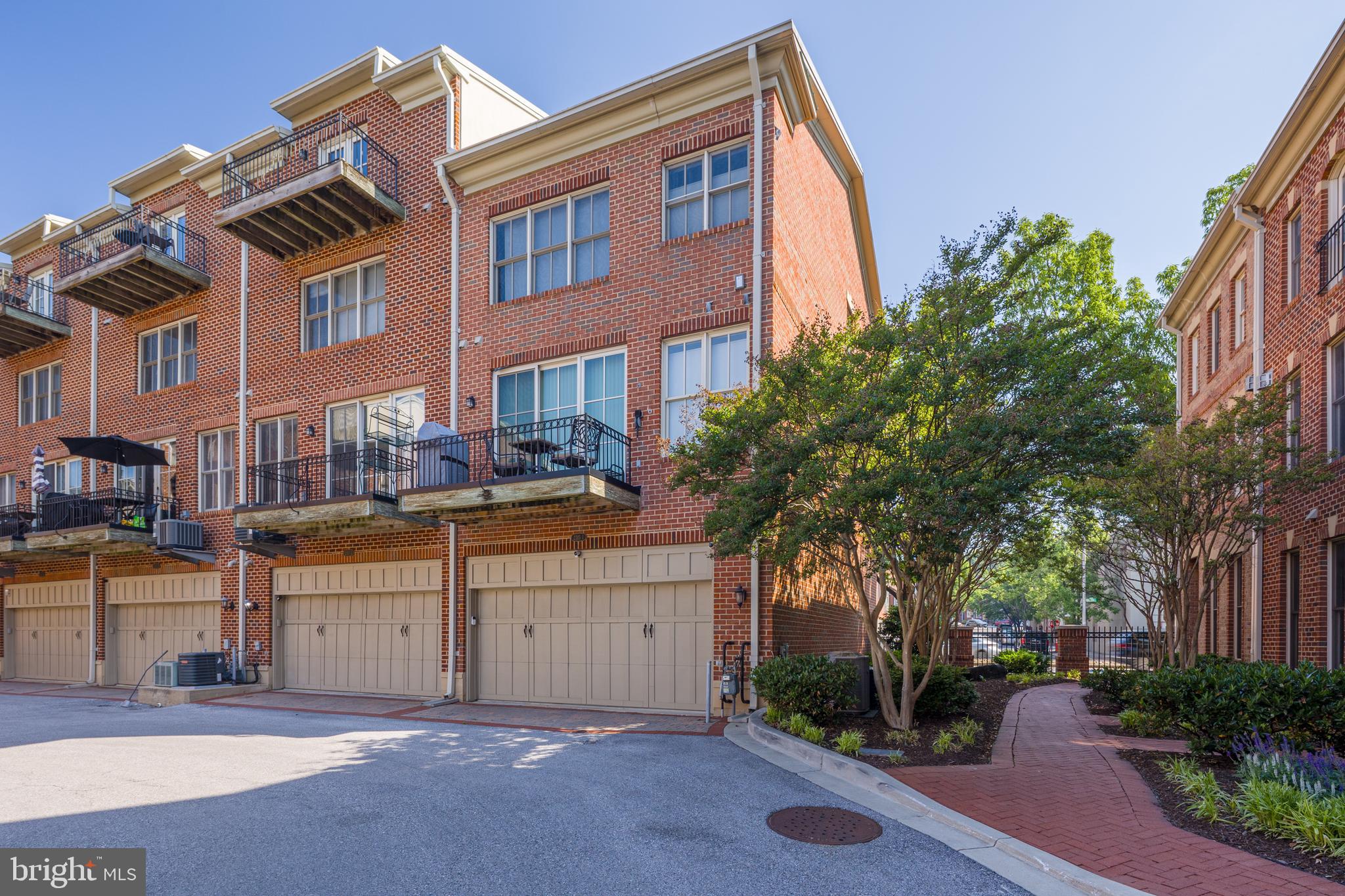 NORTH SHORE - Residential