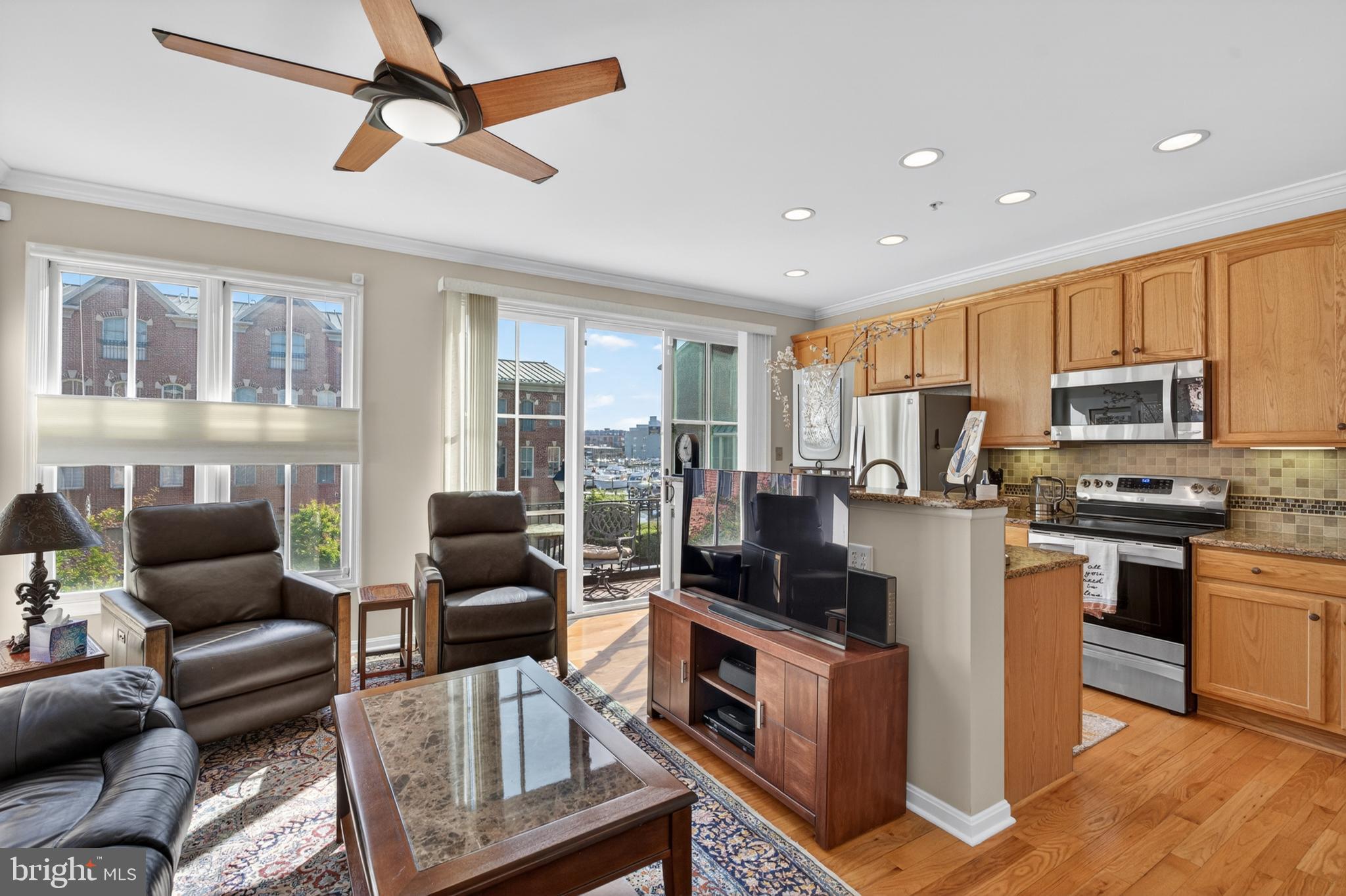 NORTH SHORE - Residential