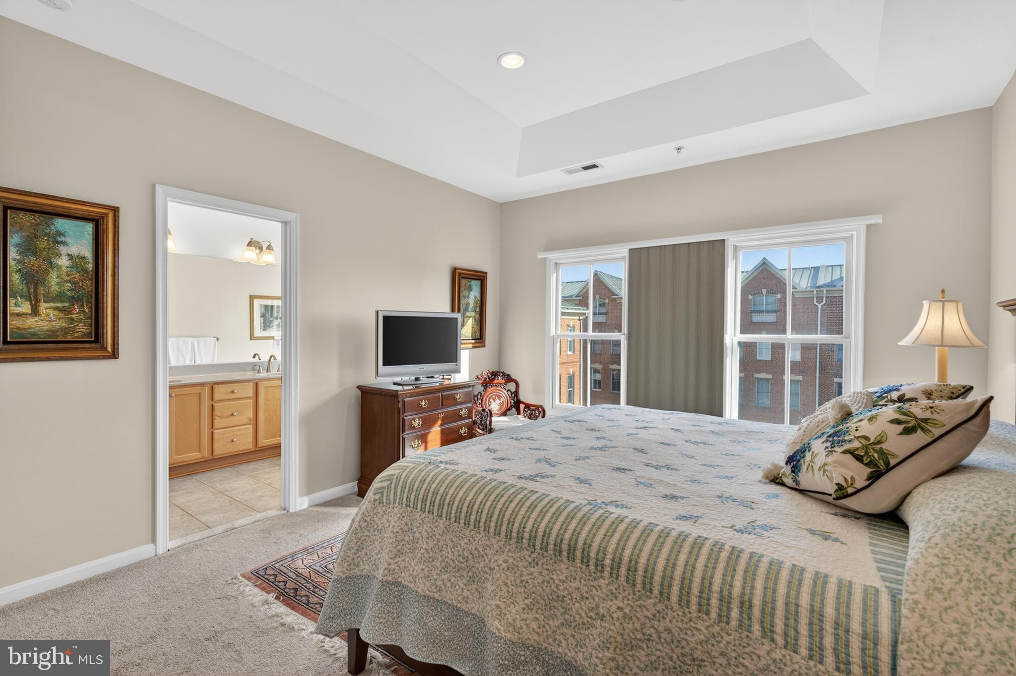 NORTH SHORE - Residential