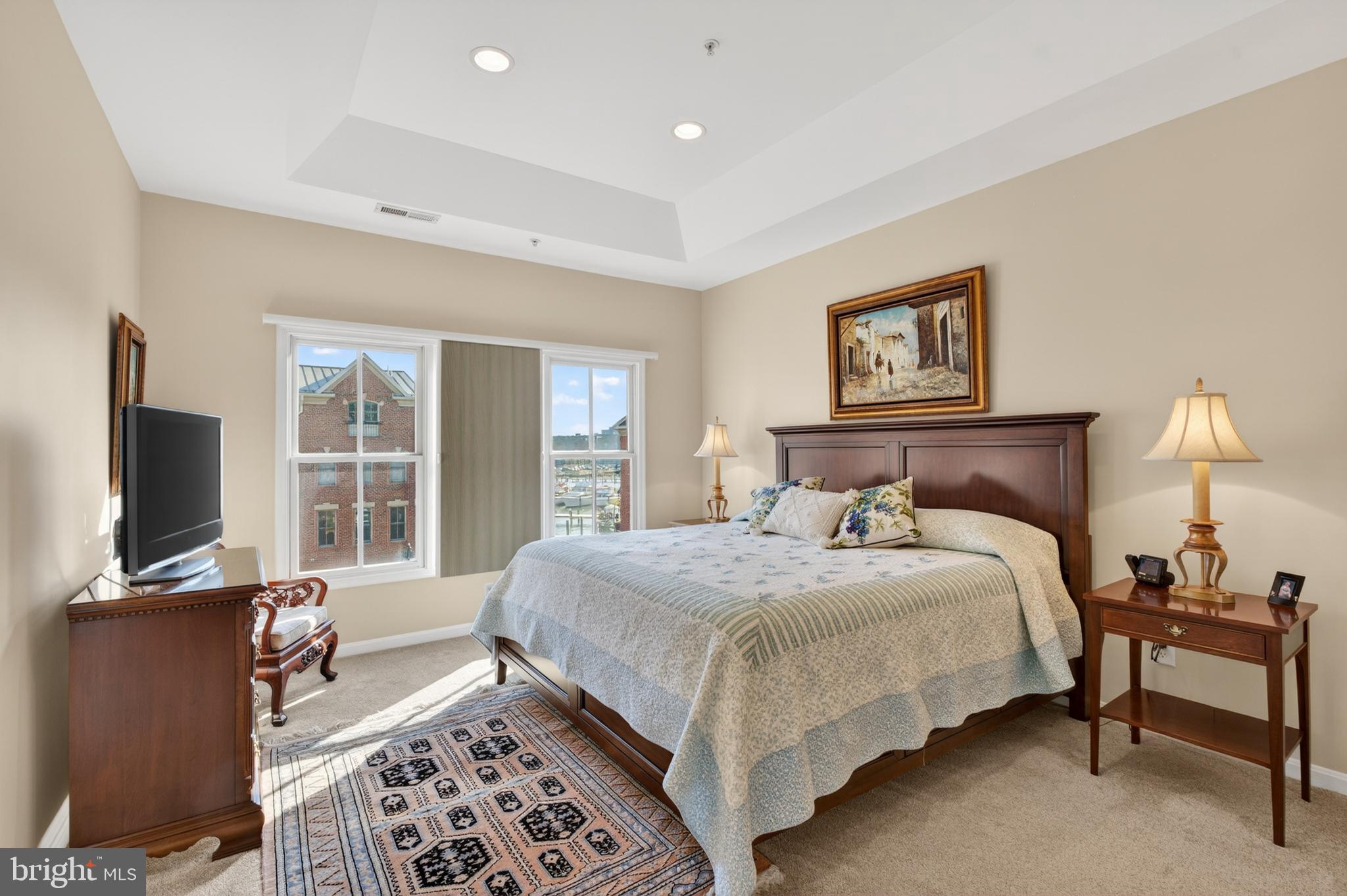 NORTH SHORE - Residential