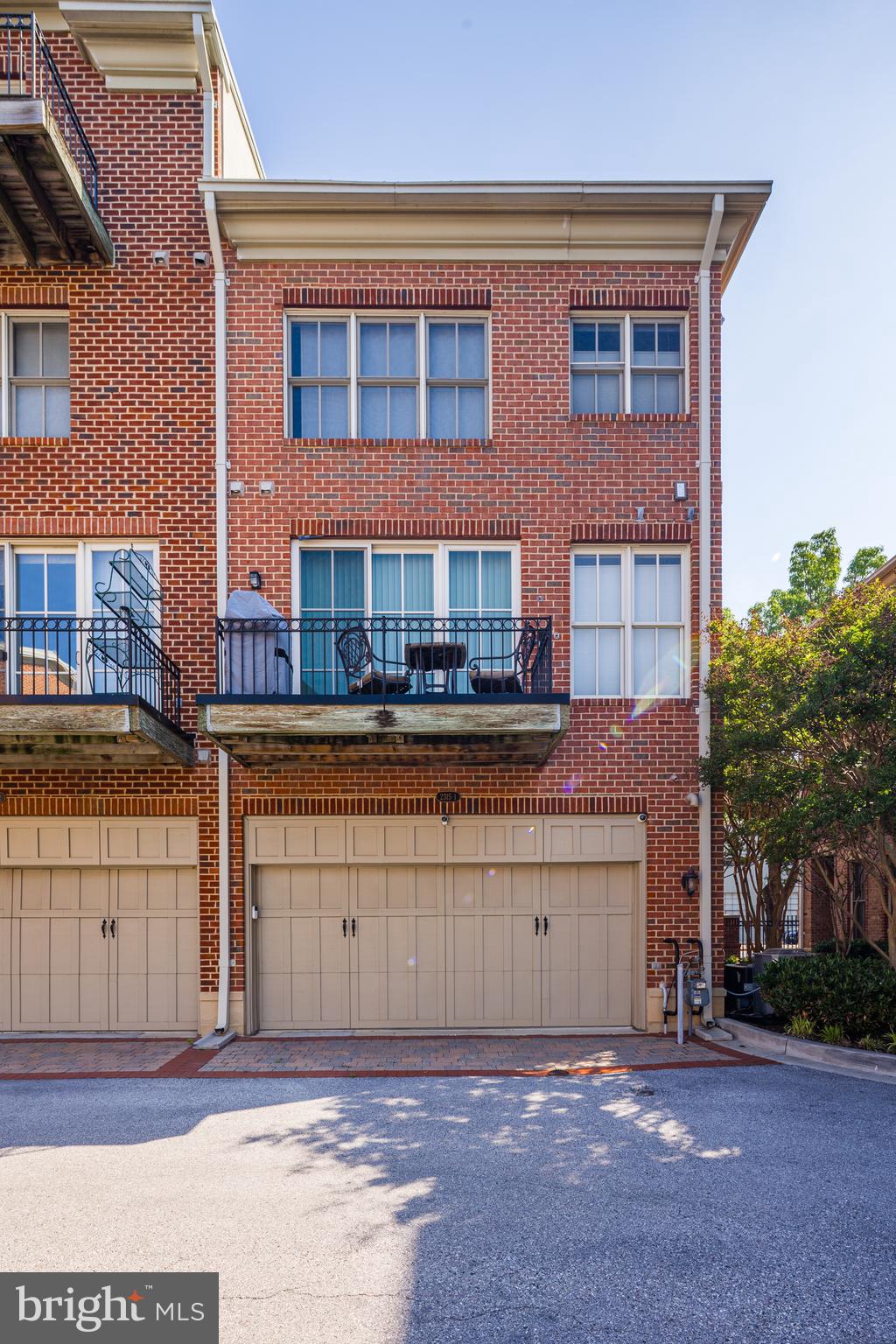 NORTH SHORE - Residential