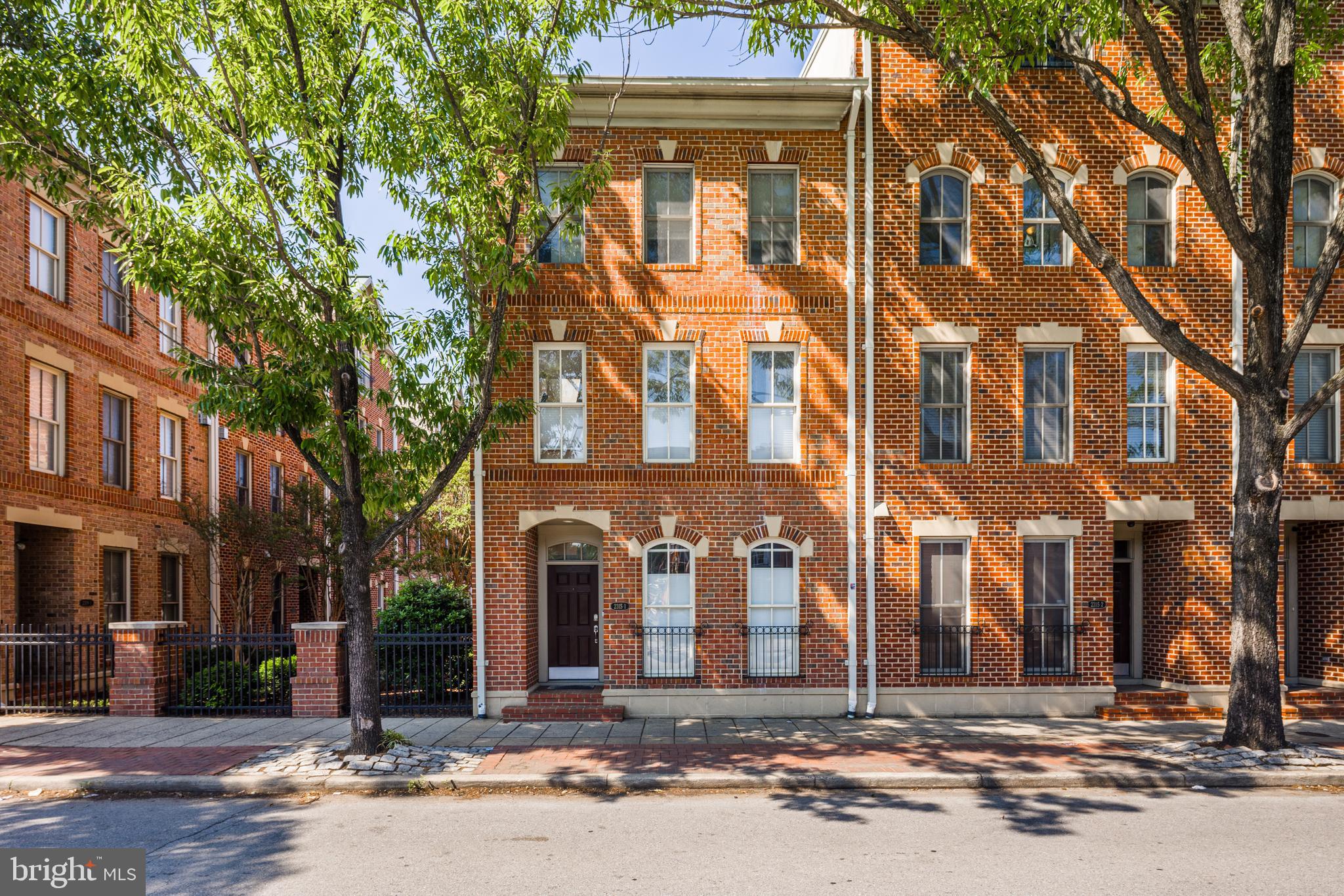 NORTH SHORE - Residential