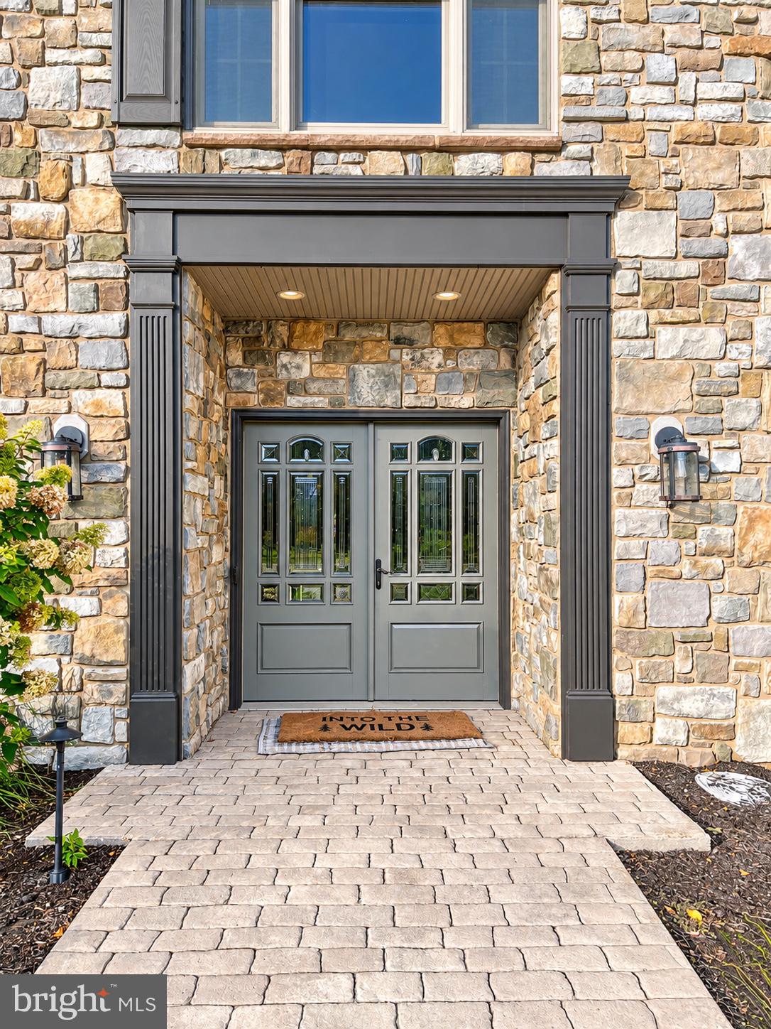 4 ALEXANDRIA COURT