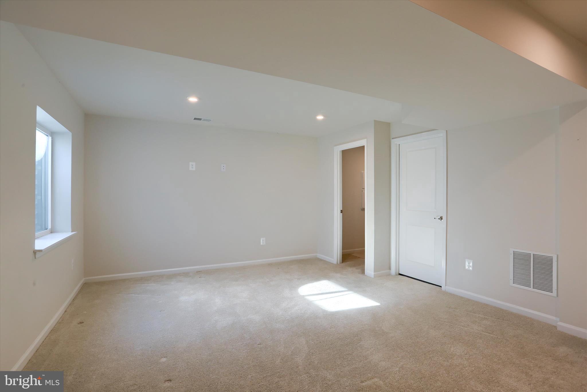 SPRING FORGE - Residential