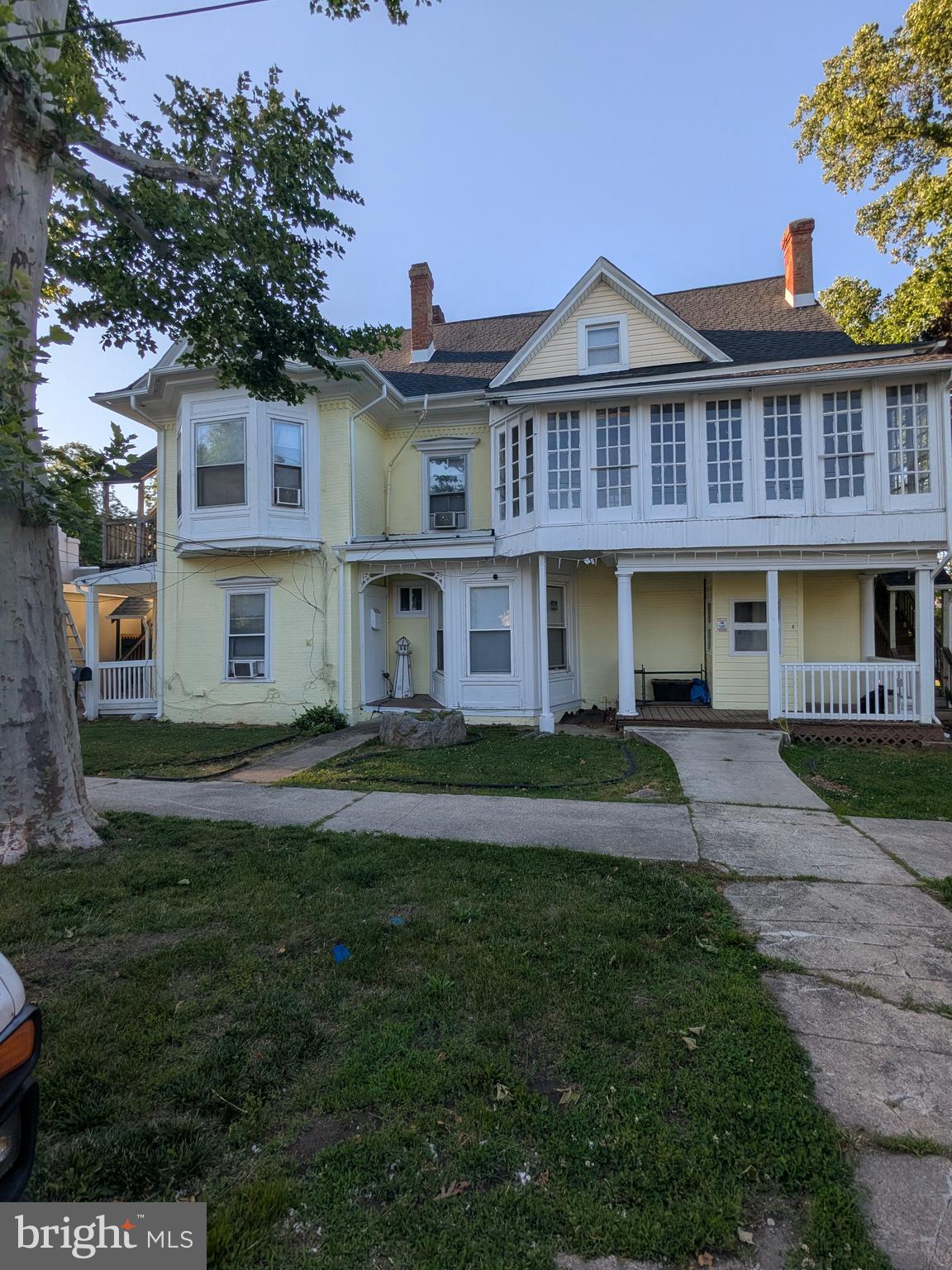 200 N EAST AVENUE
