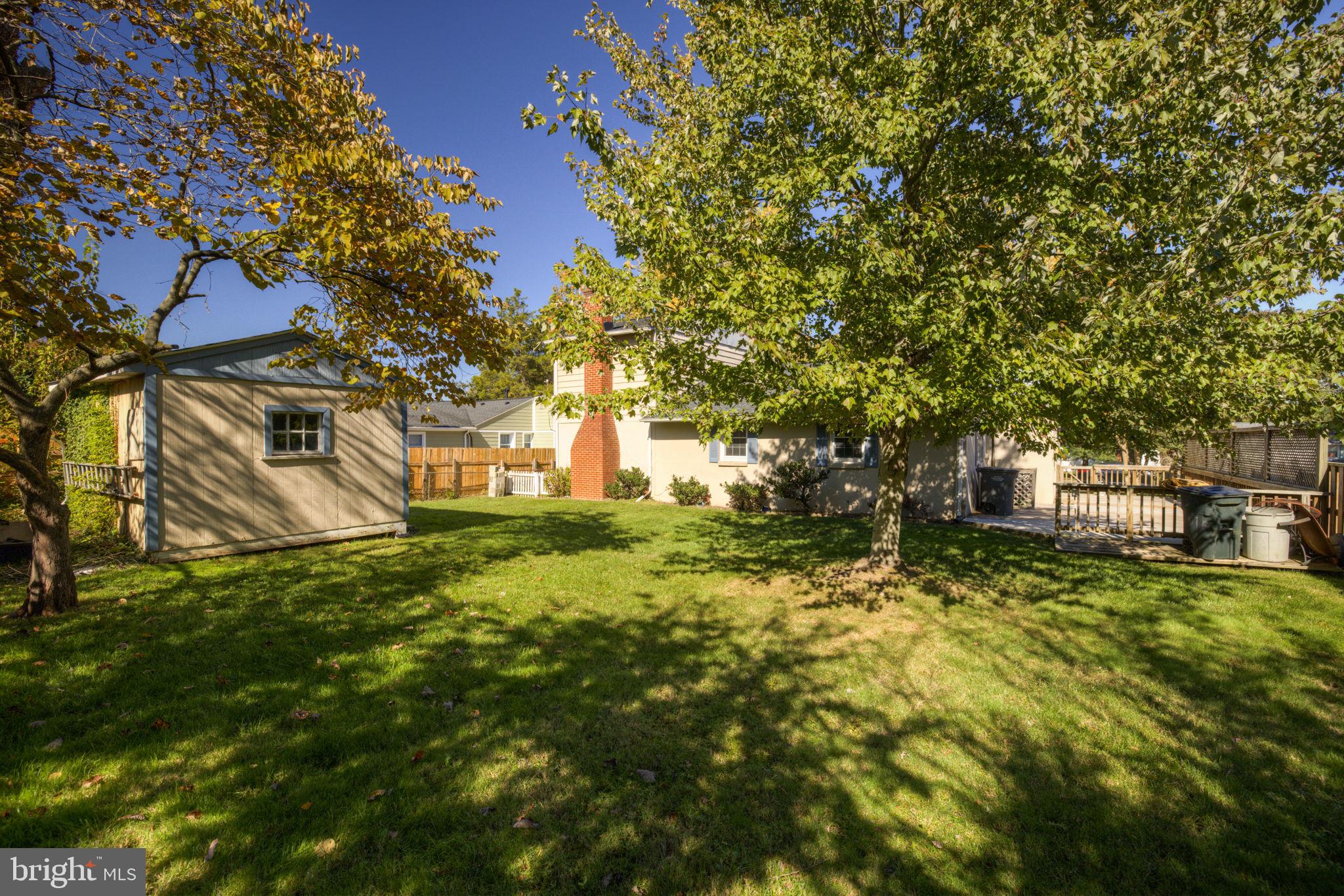 BURGUNDY MANOR - Residential