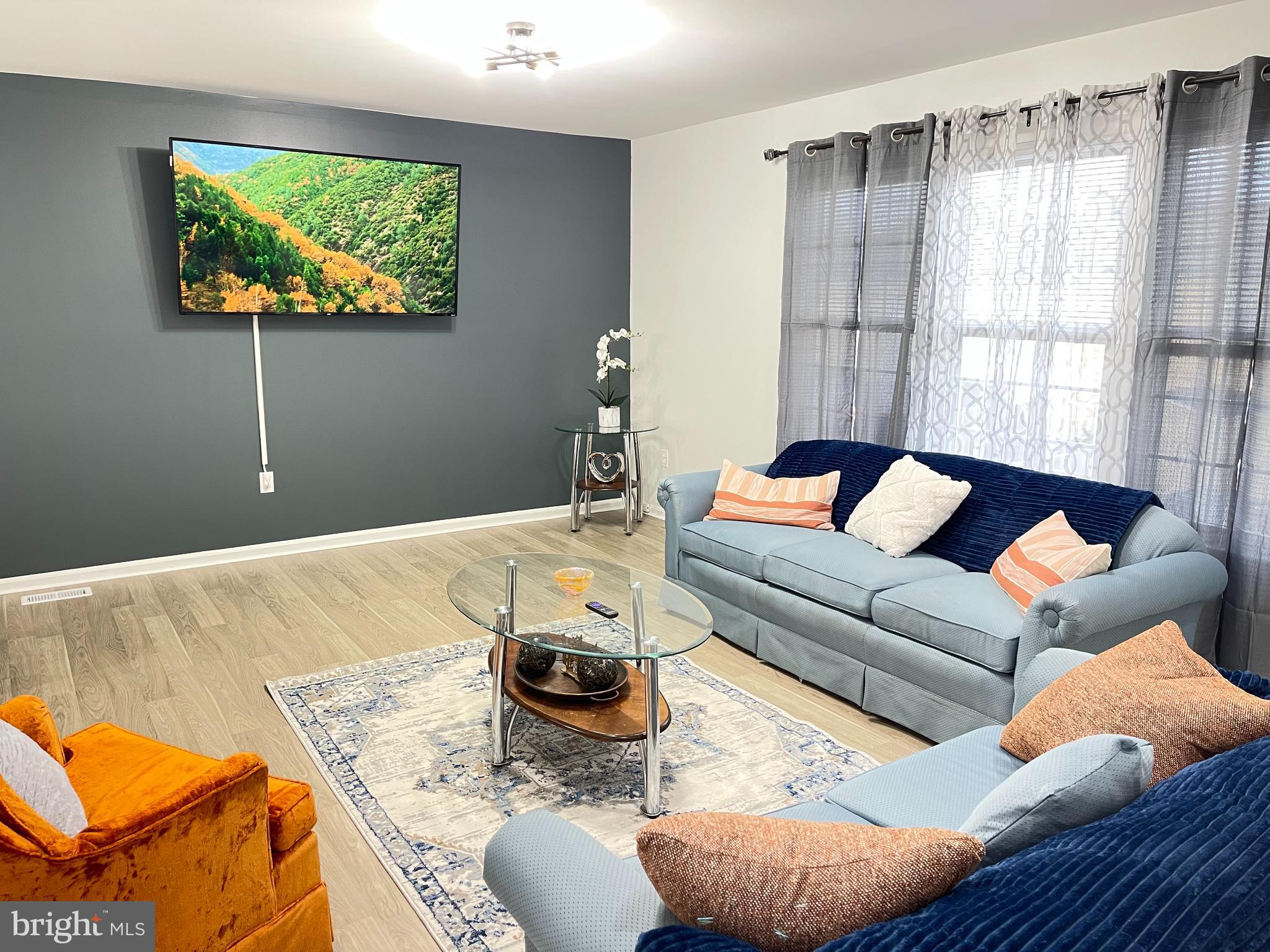 CALVERTON TOWNES - Residential