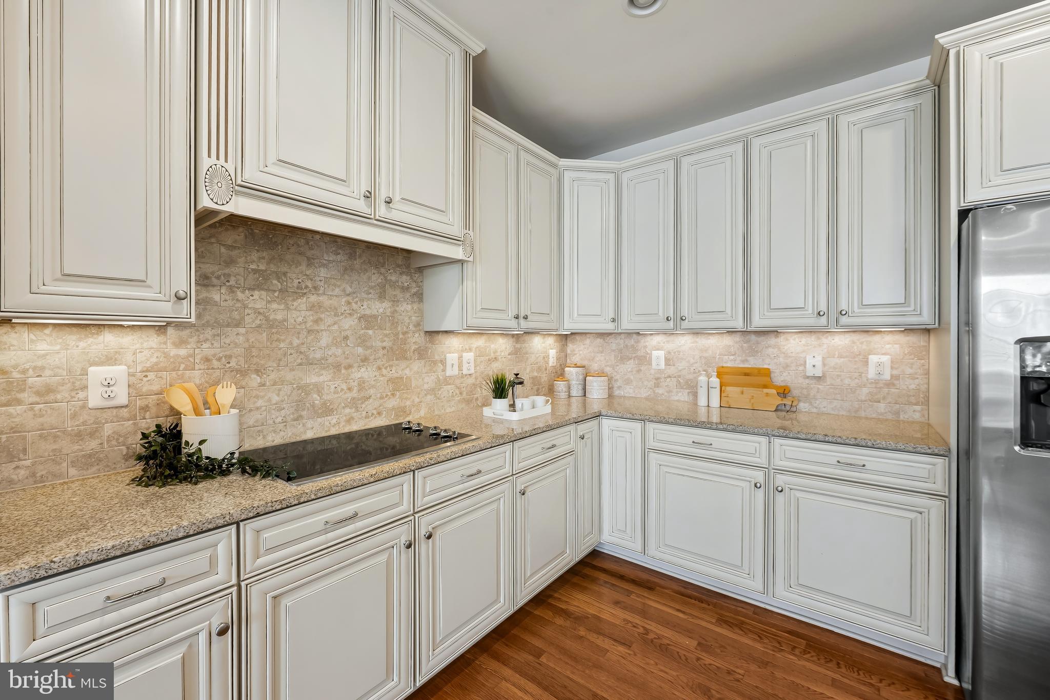 MEADOWVALE - Residential