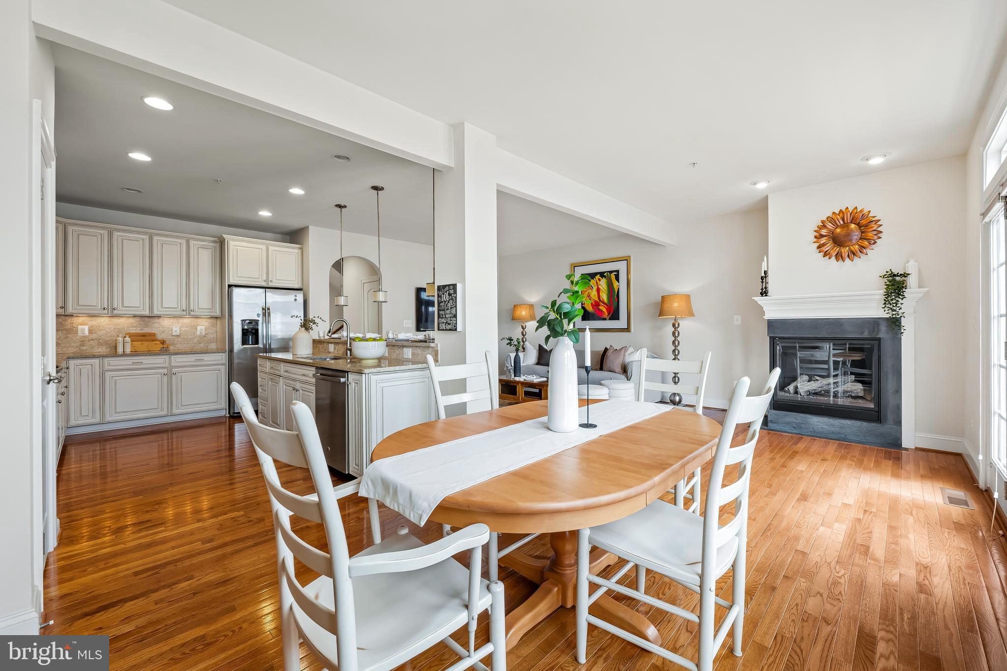 MEADOWVALE - Residential