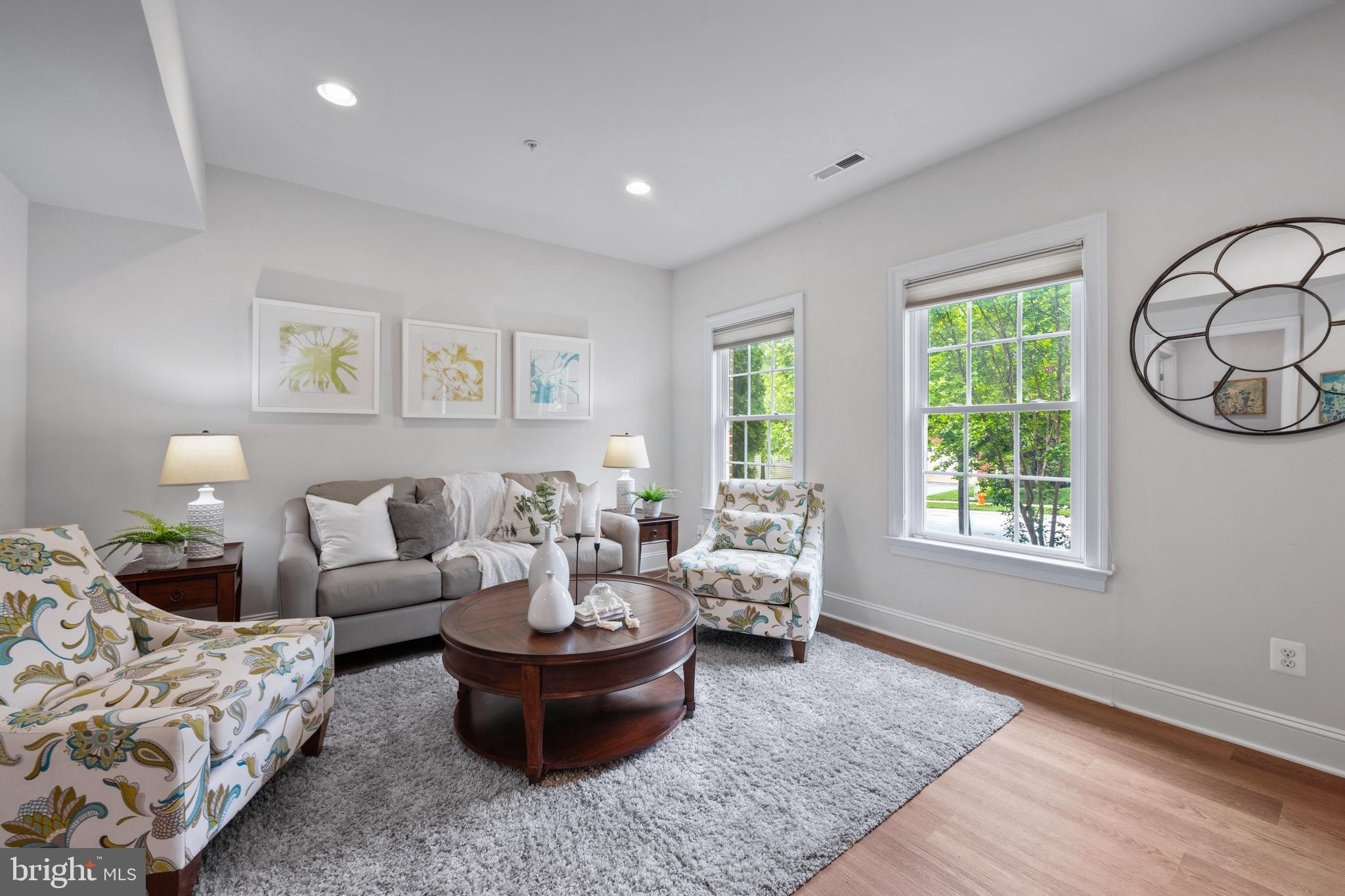 MEADOWVALE - Residential