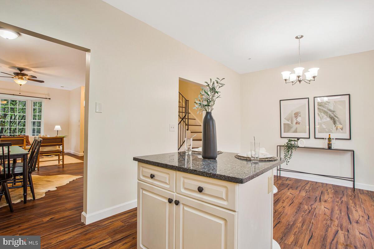 WELLFLEET MEWS - Residential