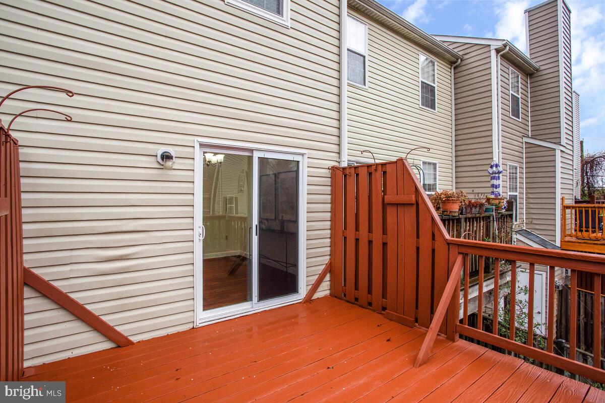 WELLFLEET MEWS - Residential