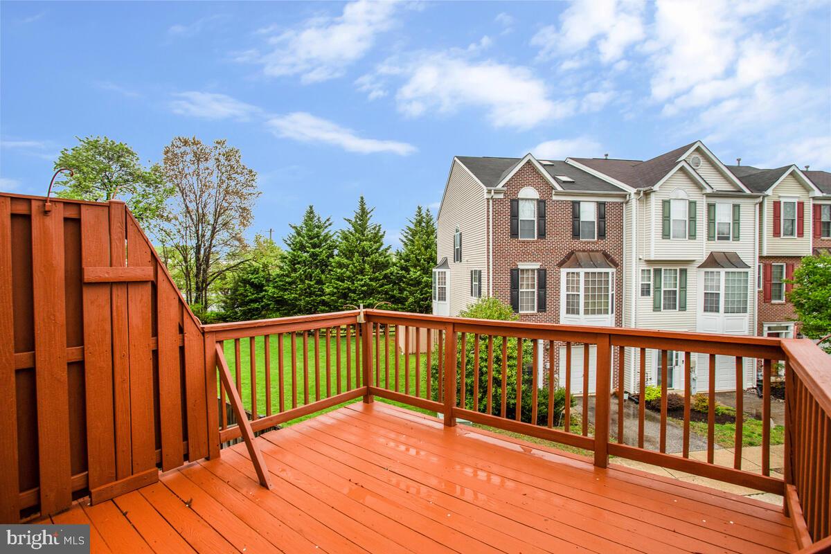 WELLFLEET MEWS - Residential