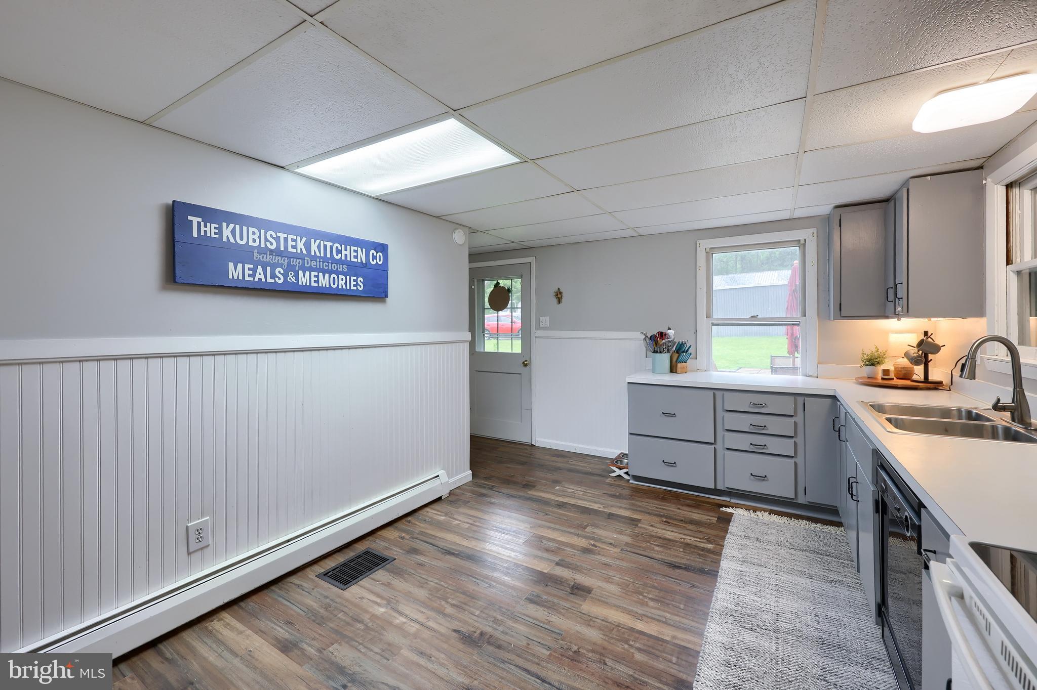 3209 E HARRISBURG PIKE