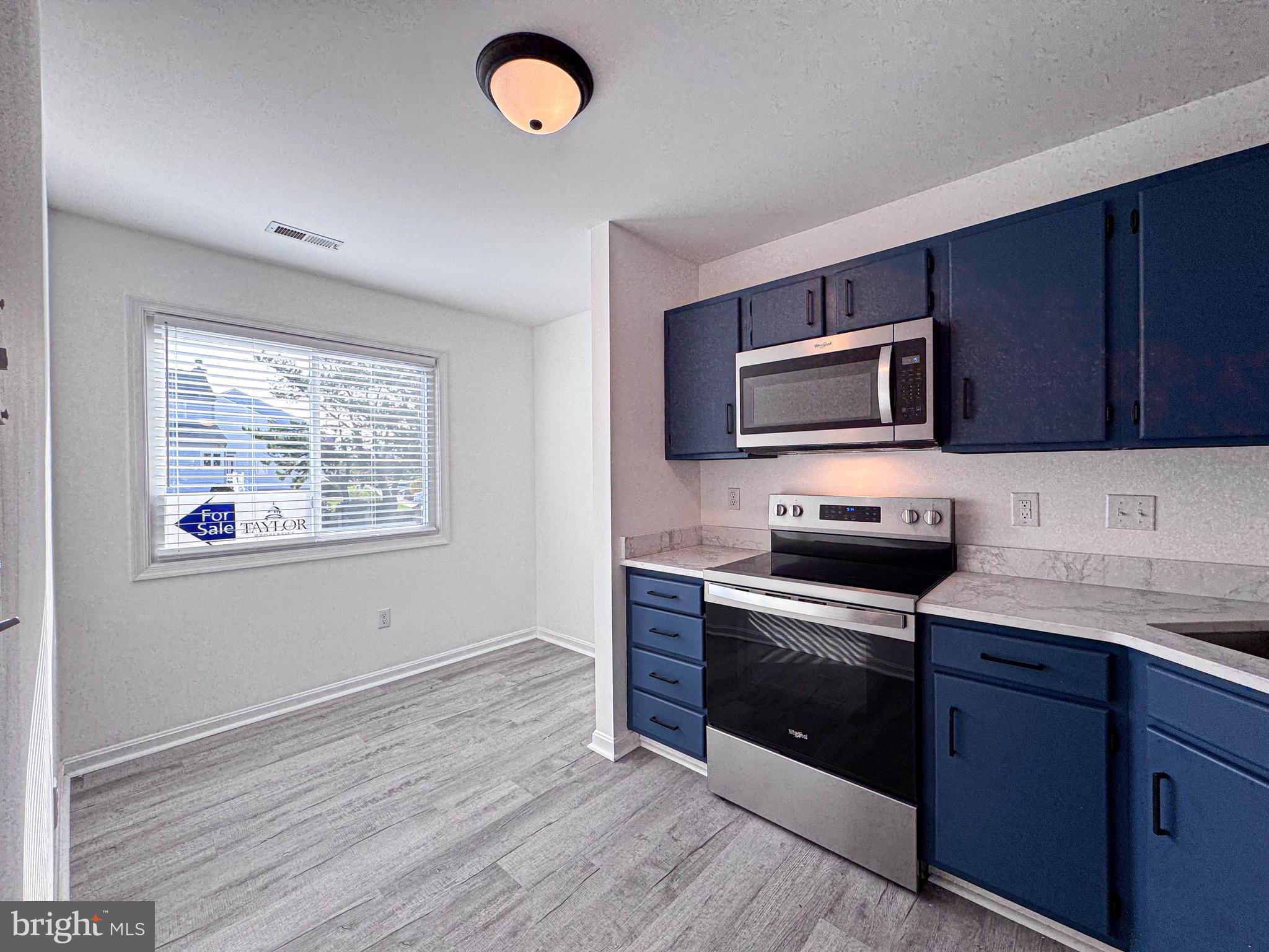 THOMPSON CREEK - Residential