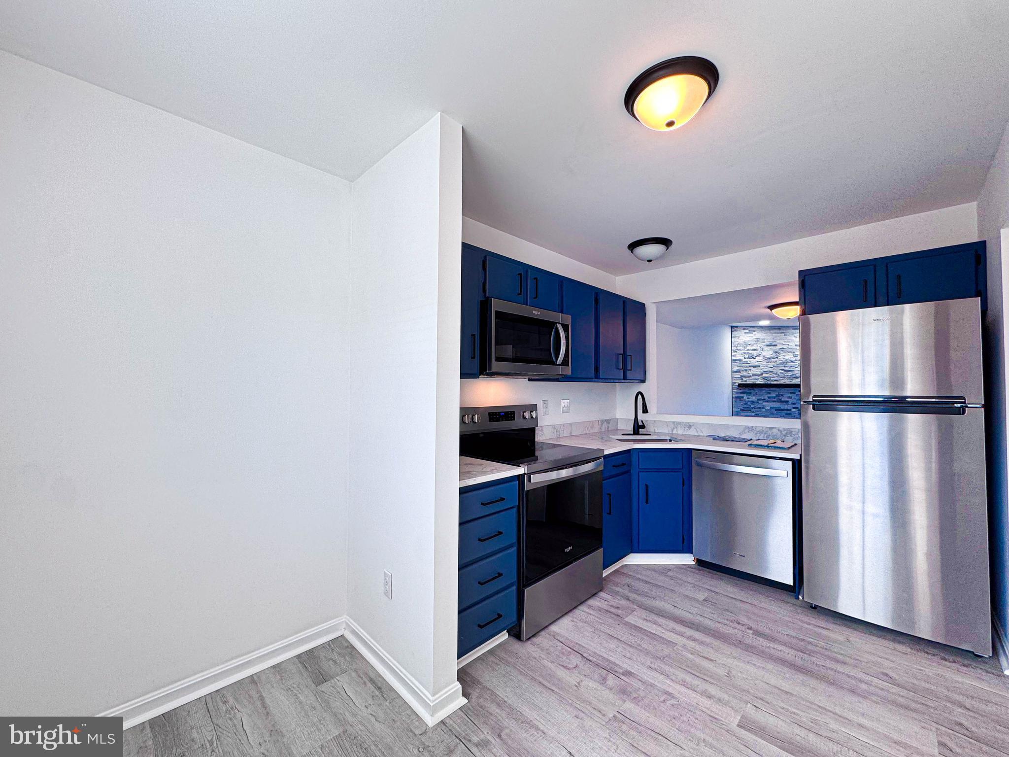 THOMPSON CREEK - Residential