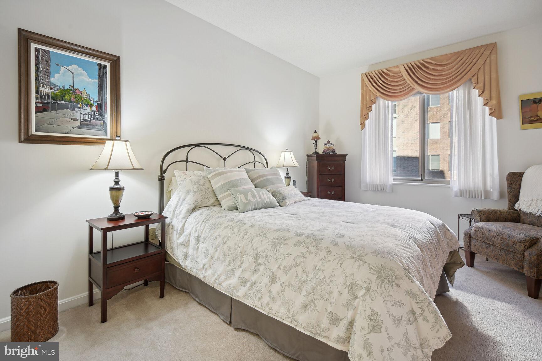 ASPEN HILL - Residential