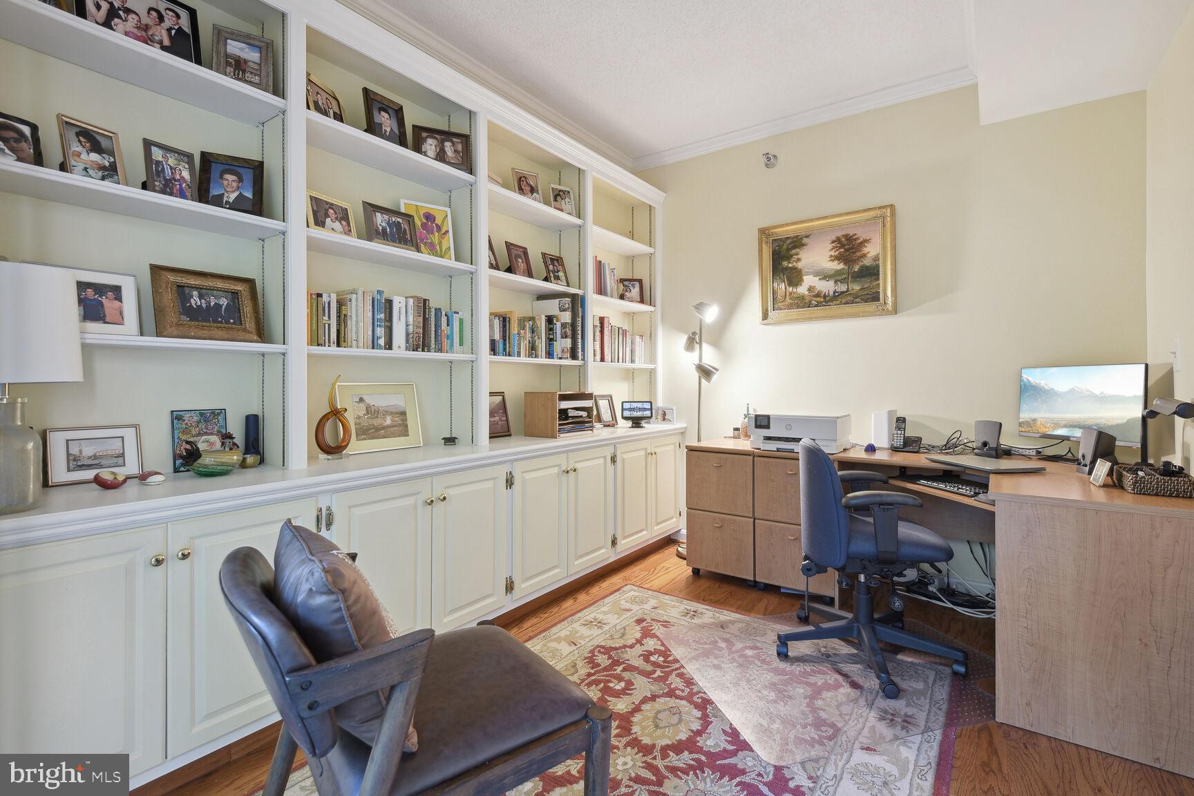 ASPEN HILL - Residential