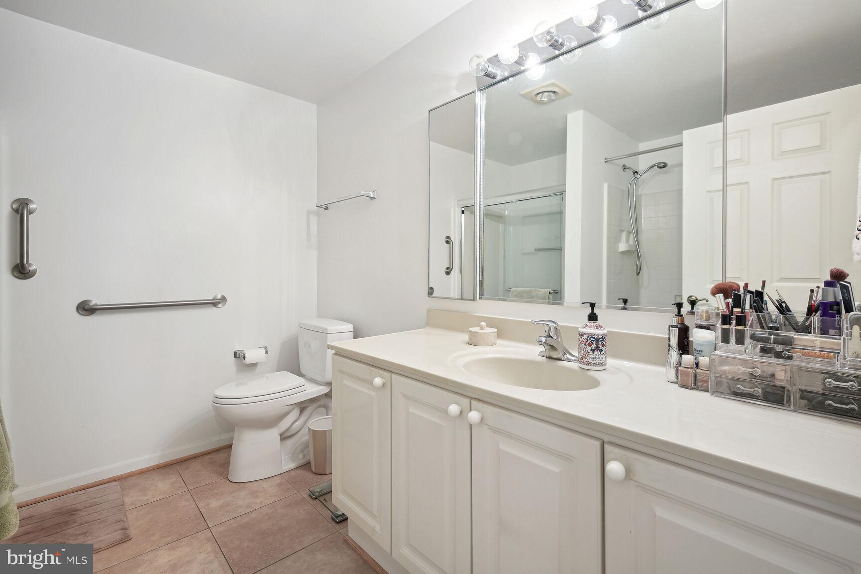 ASPEN HILL - Residential